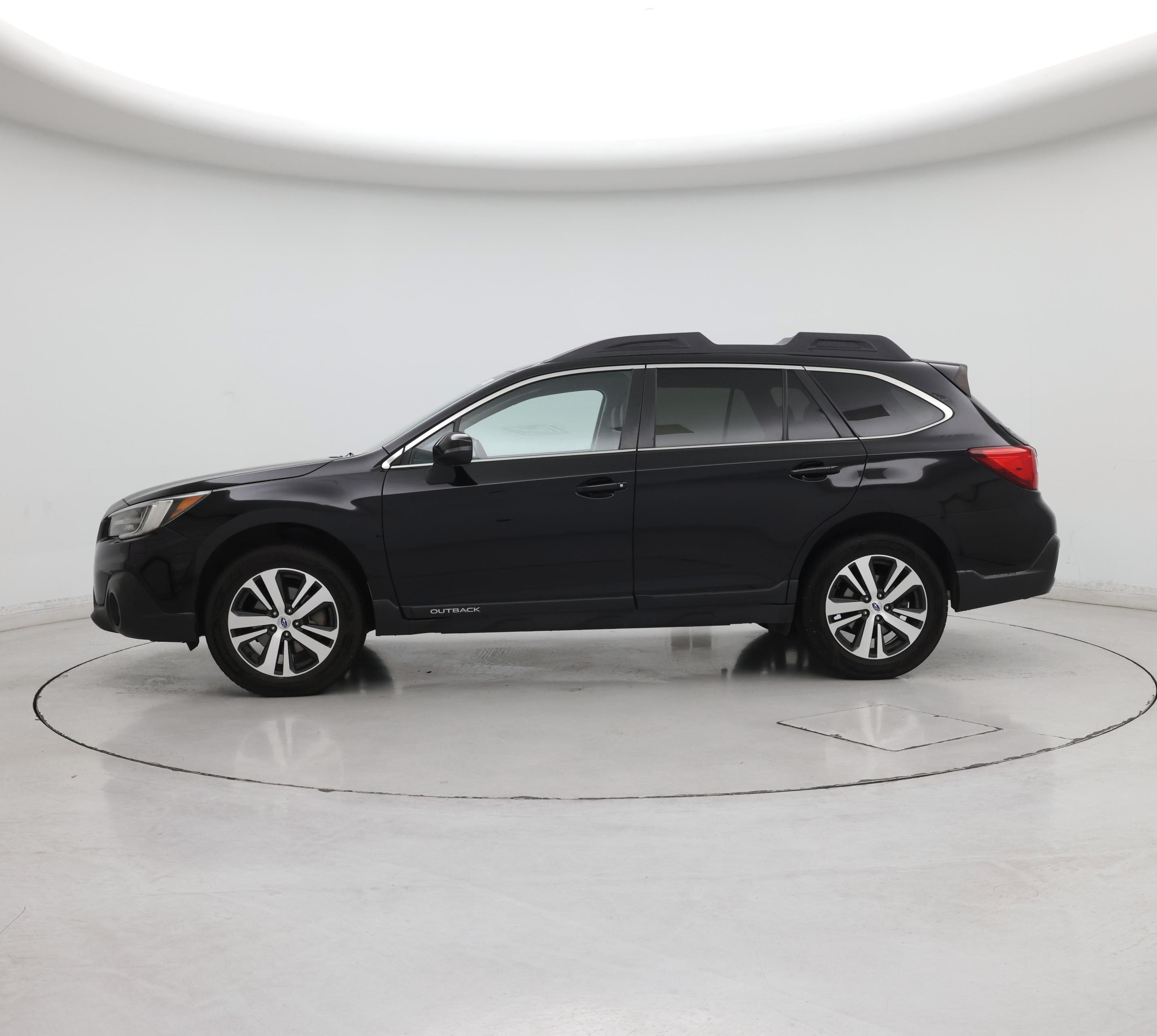 Thumbnail: 2019 Subaru Outback - 3