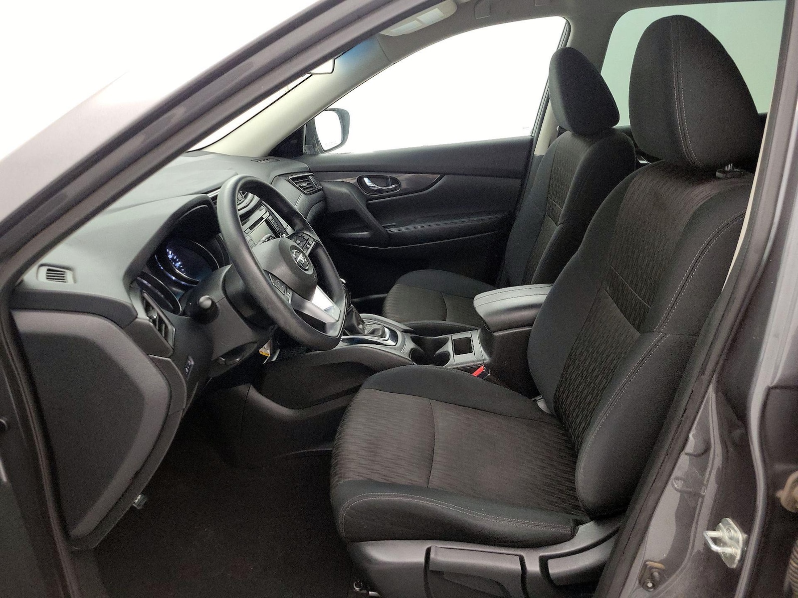 2018 Nissan Rogue S - Photo 12