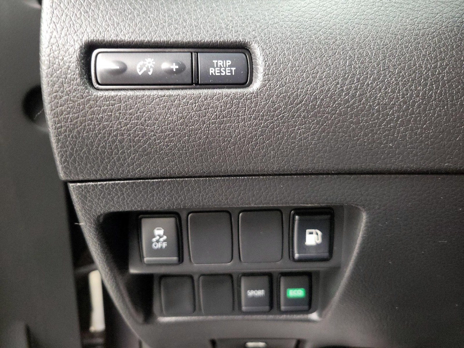 2018 Nissan Rogue S - Photo 14