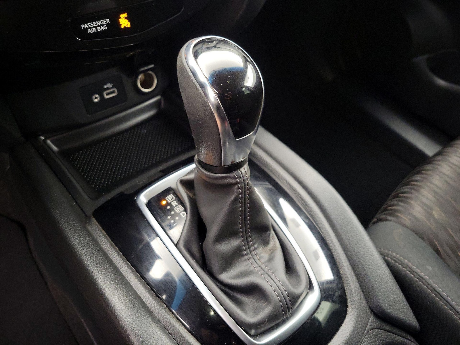 2018 Nissan Rogue S - Photo 18