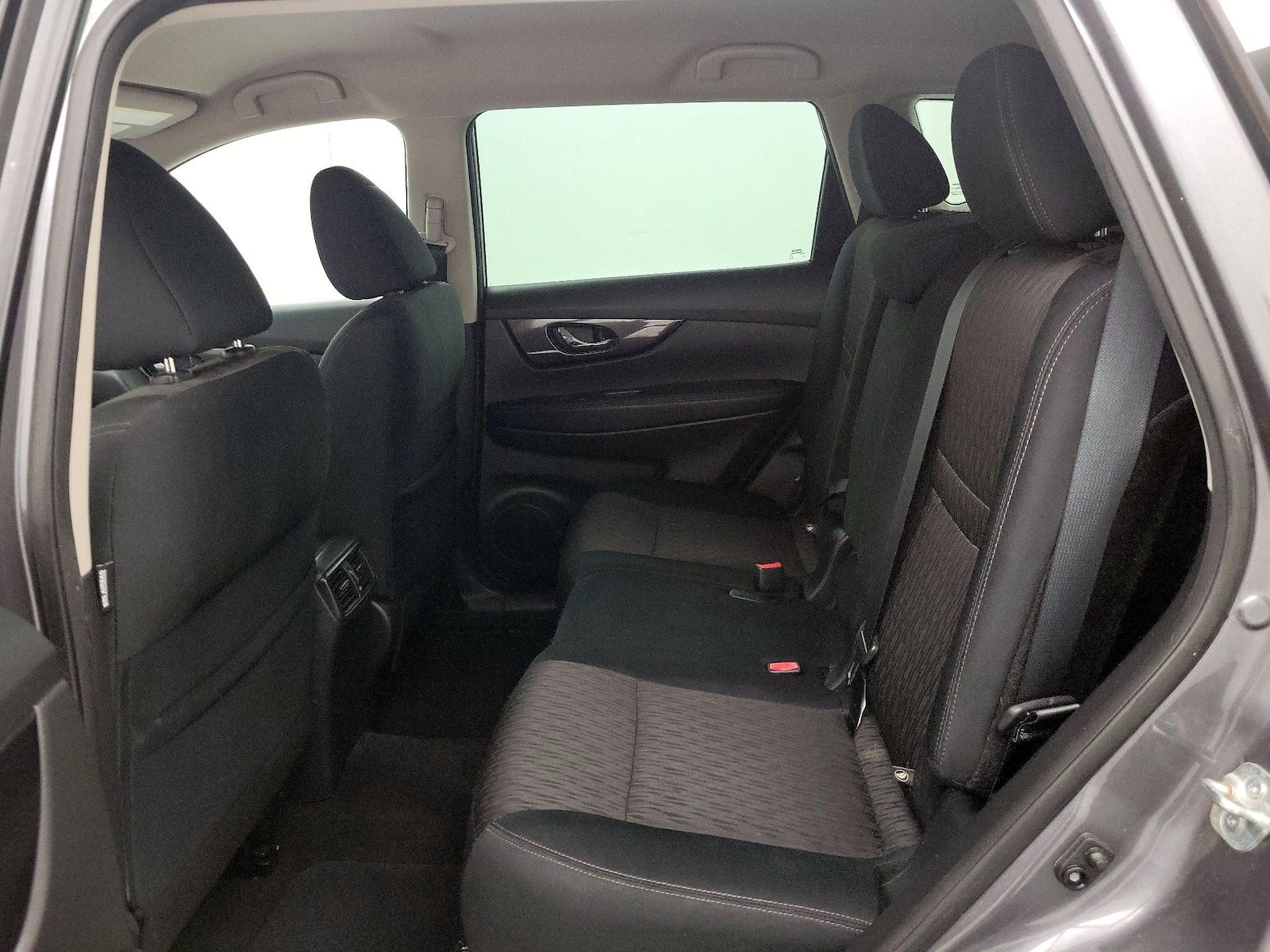 2018 Nissan Rogue S - Photo 20