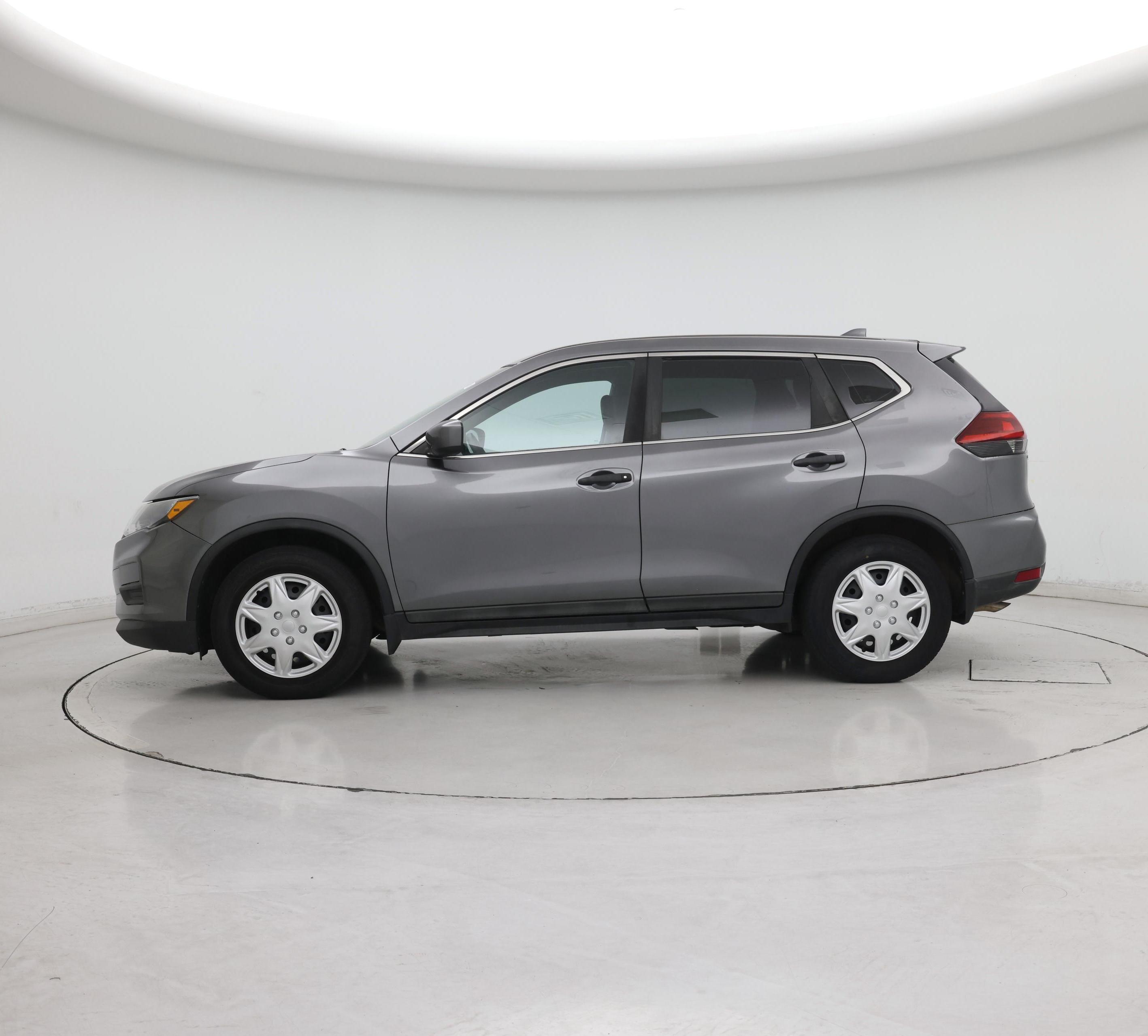 Thumbnail: 2018 Nissan Rogue - 3