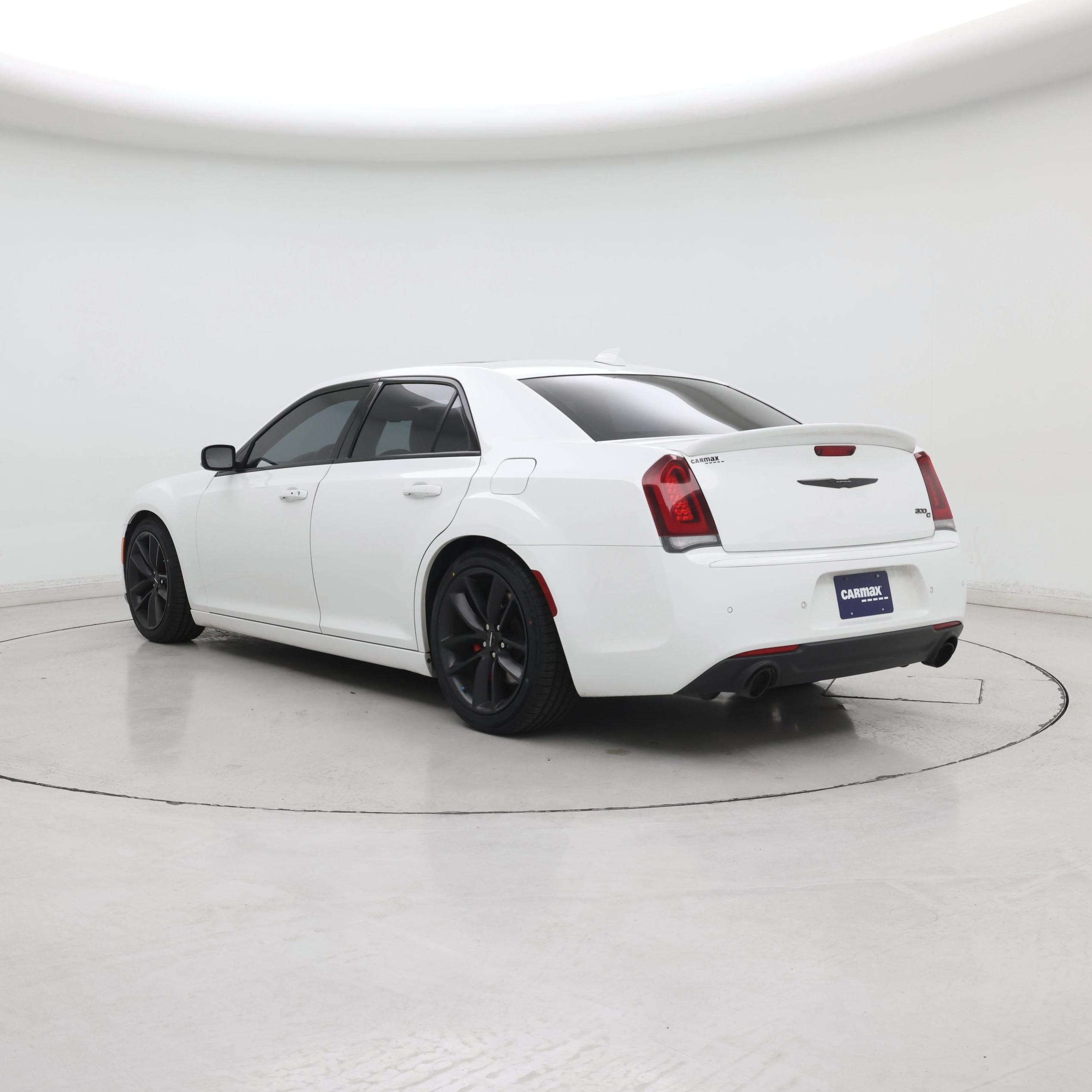 Thumbnail: 2023 Chrysler 300 - 2