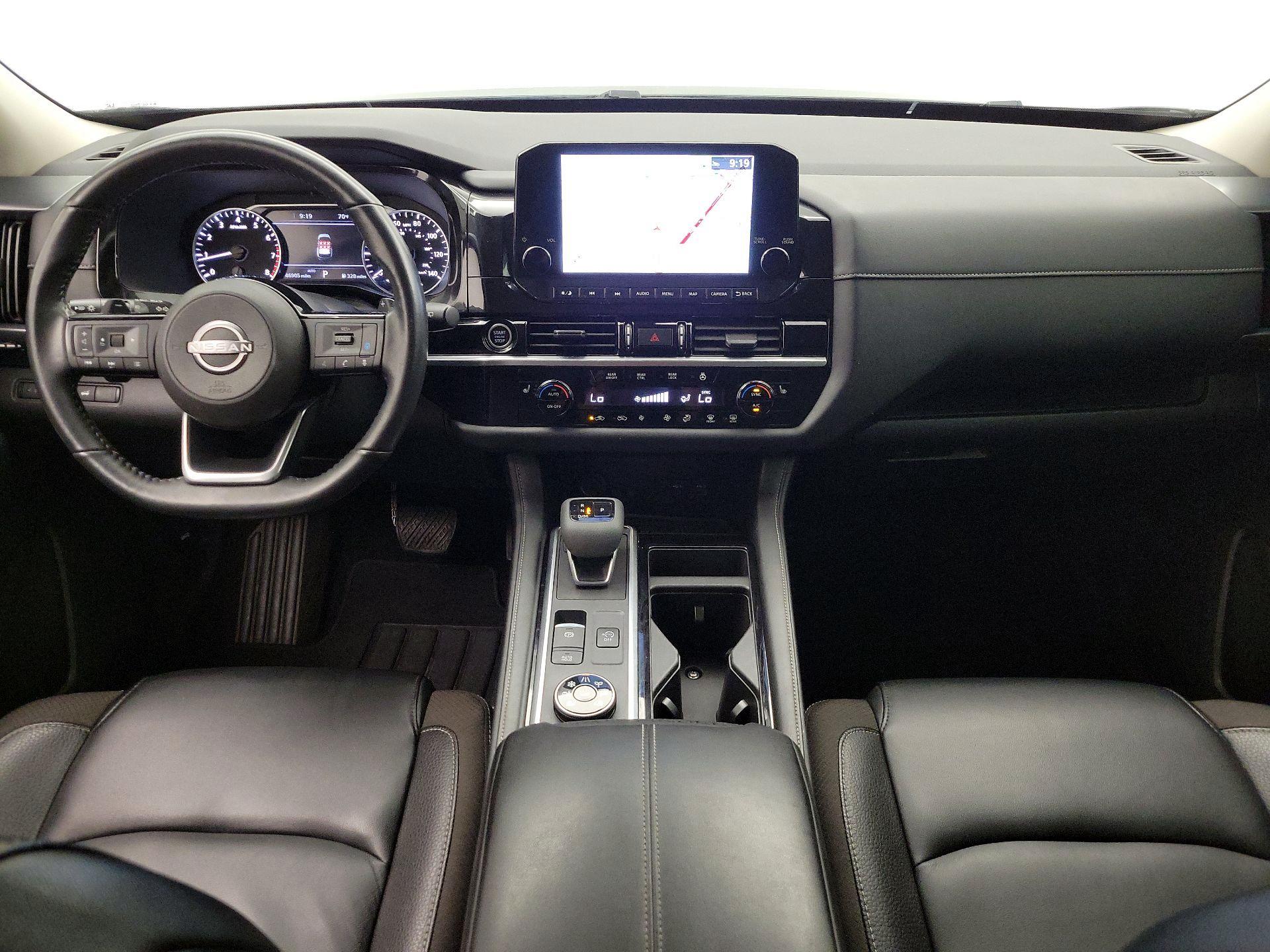 Thumbnail: 2023 Nissan Pathfinder - 9