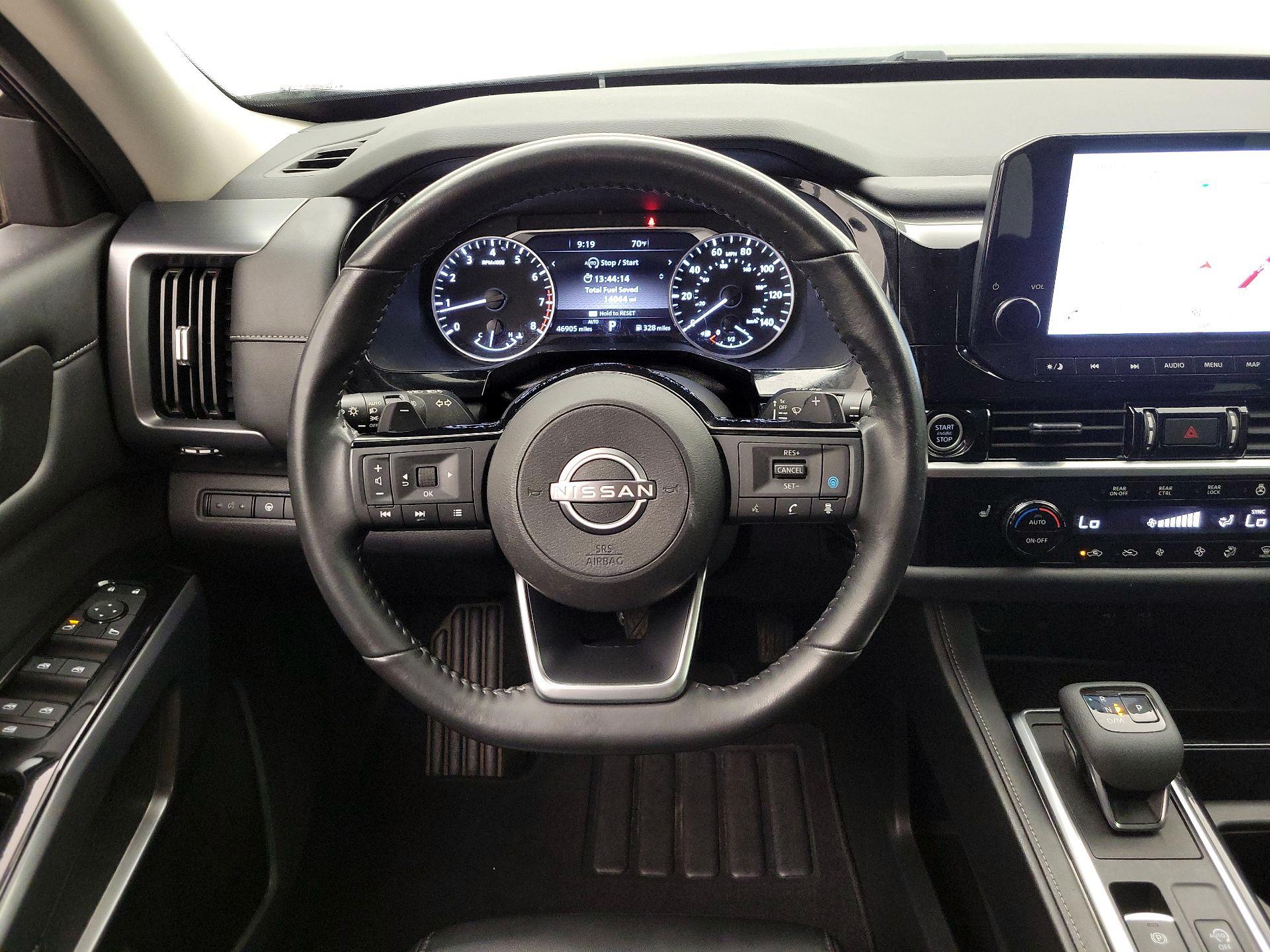 Thumbnail: 2023 Nissan Pathfinder - 10