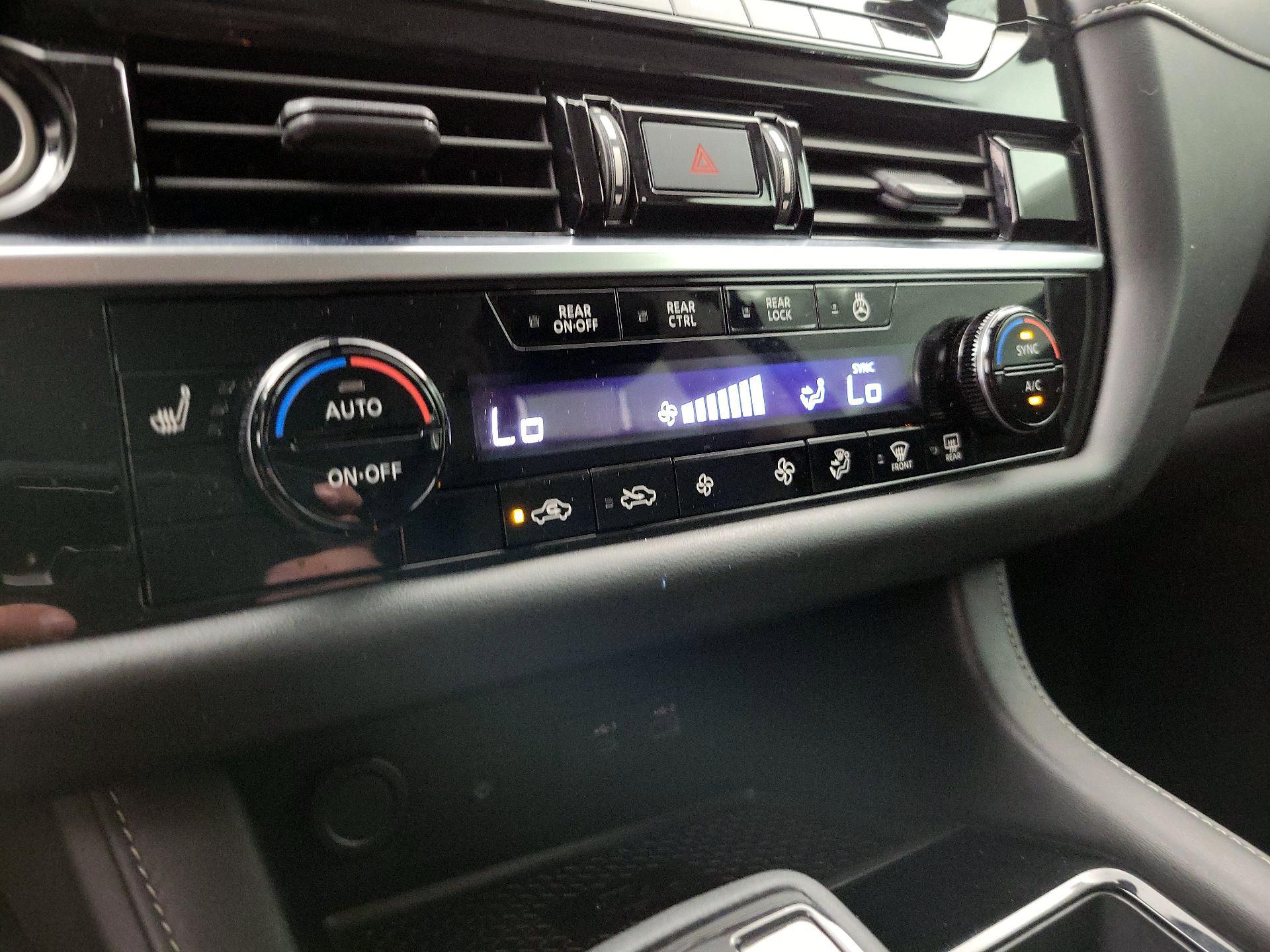 Thumbnail: 2023 Nissan Pathfinder - 17