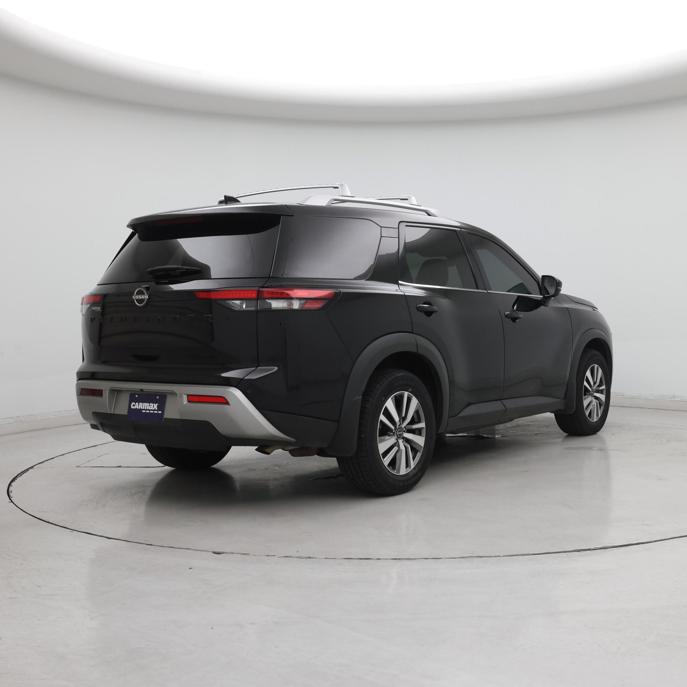Thumbnail: 2023 Nissan Pathfinder - 8