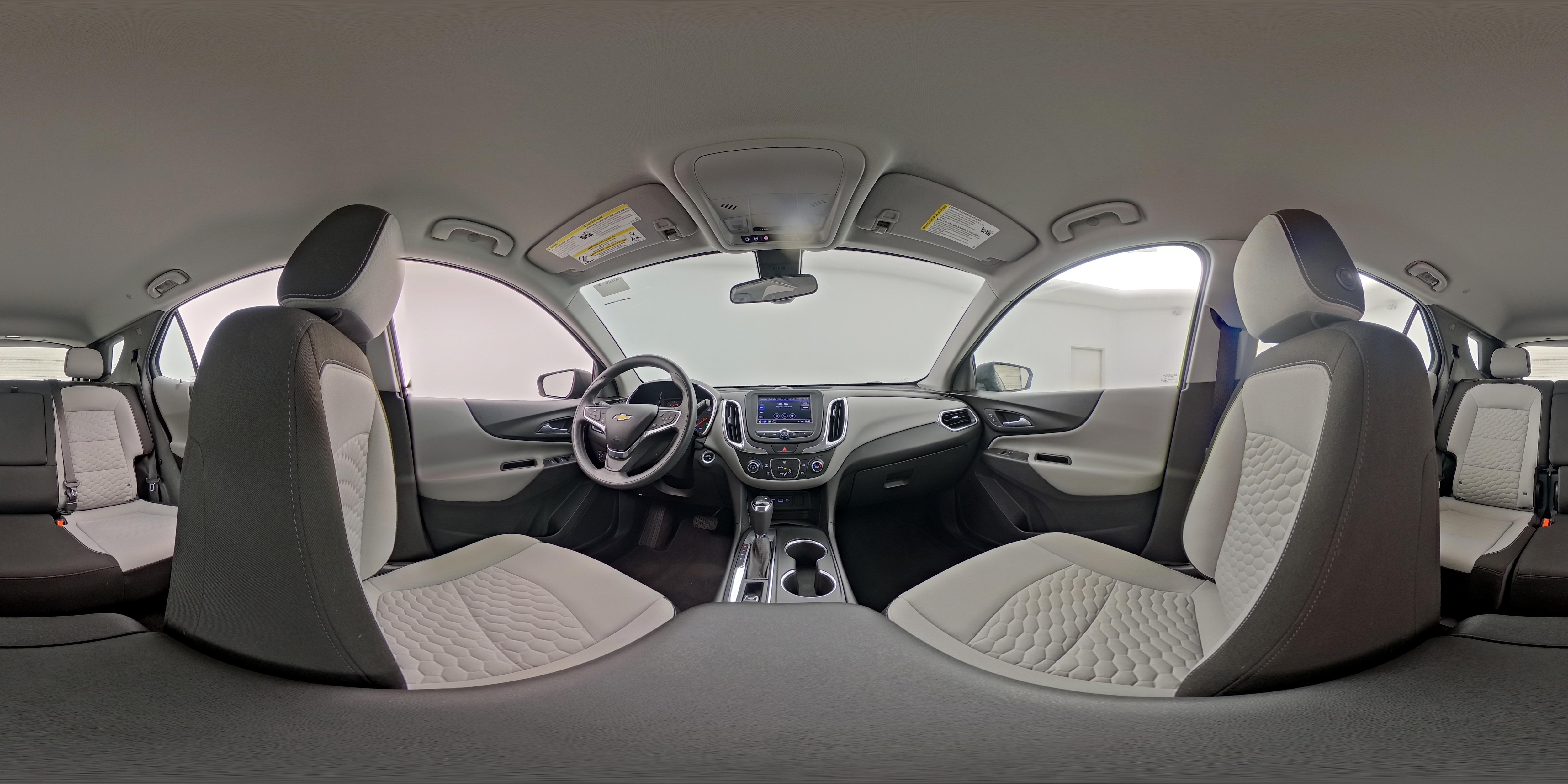 2020 Chevrolet Equinox LS - Photo 24