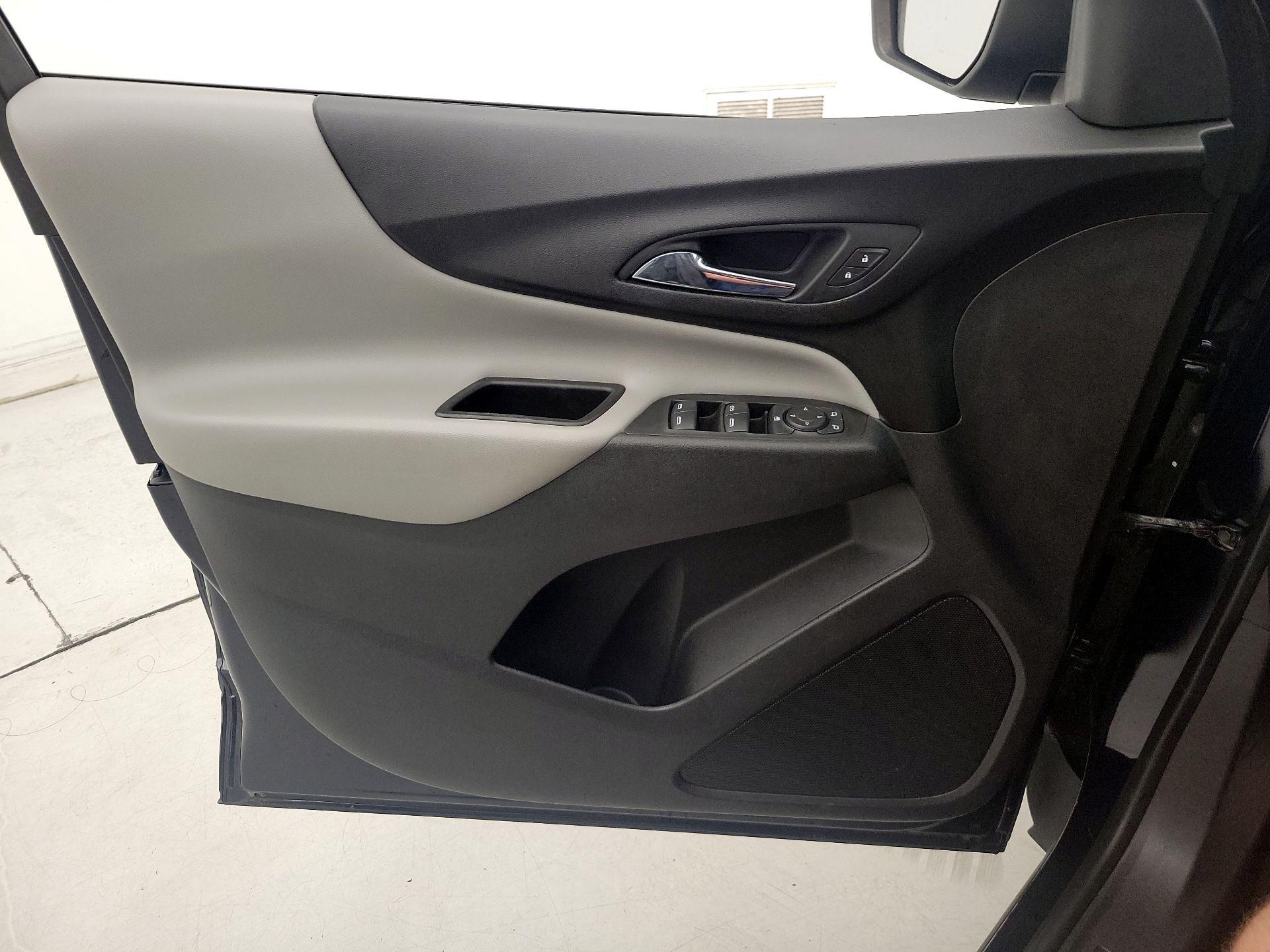 Thumbnail: 2020 Chevrolet Equinox - 12