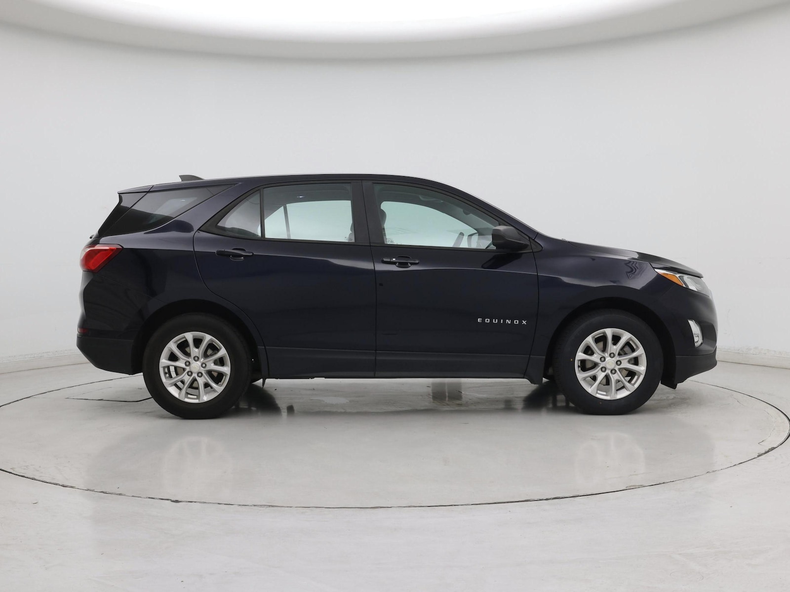 2020 Chevrolet Equinox LS - Photo 8