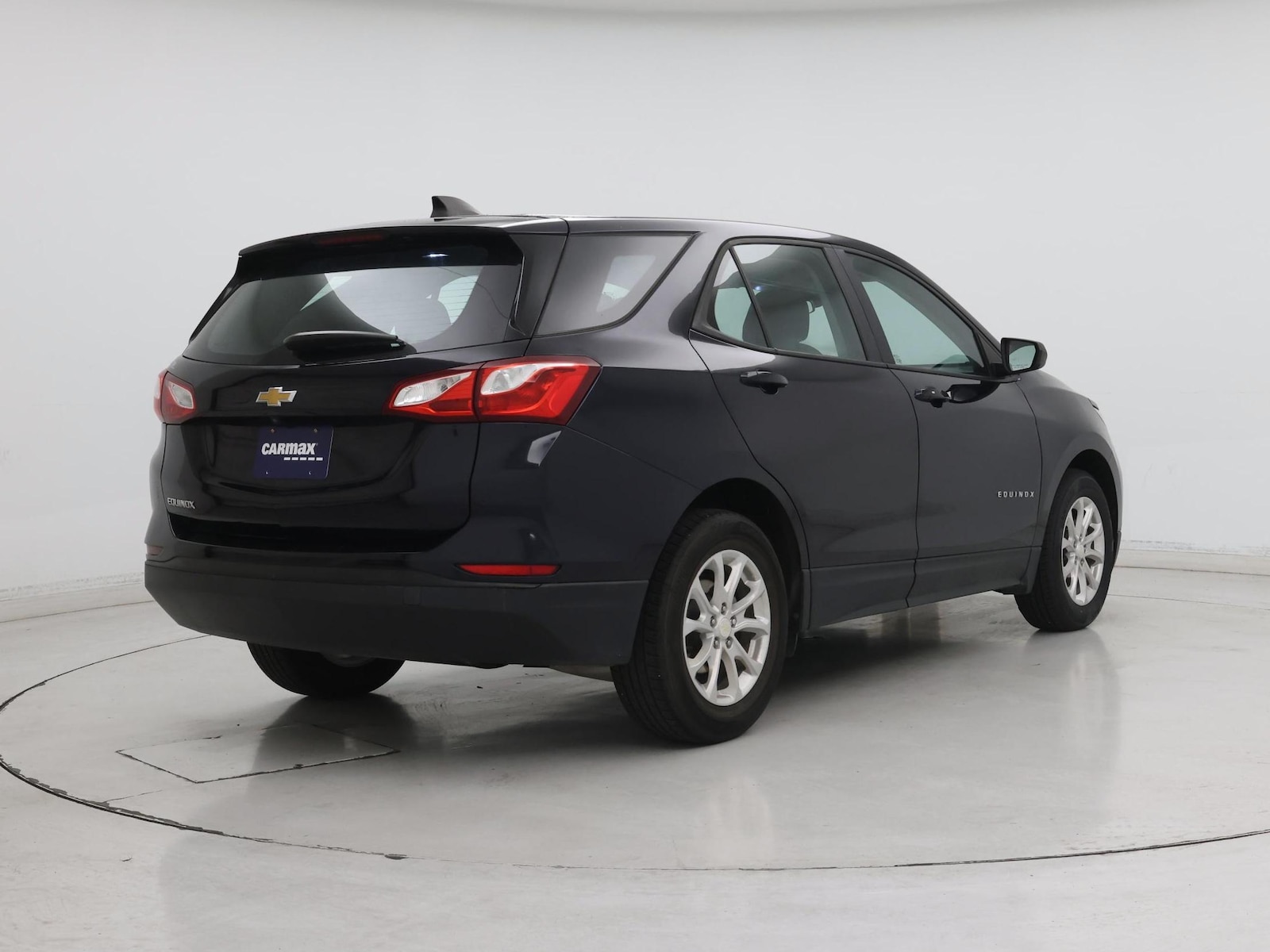 2020 Chevrolet Equinox LS - Photo 9