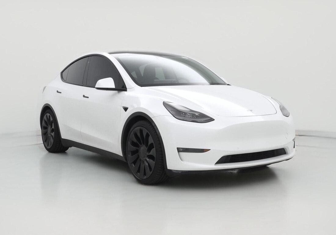 2022 Tesla Model Y Performance All-Wheel Drive in White — CarMax photo