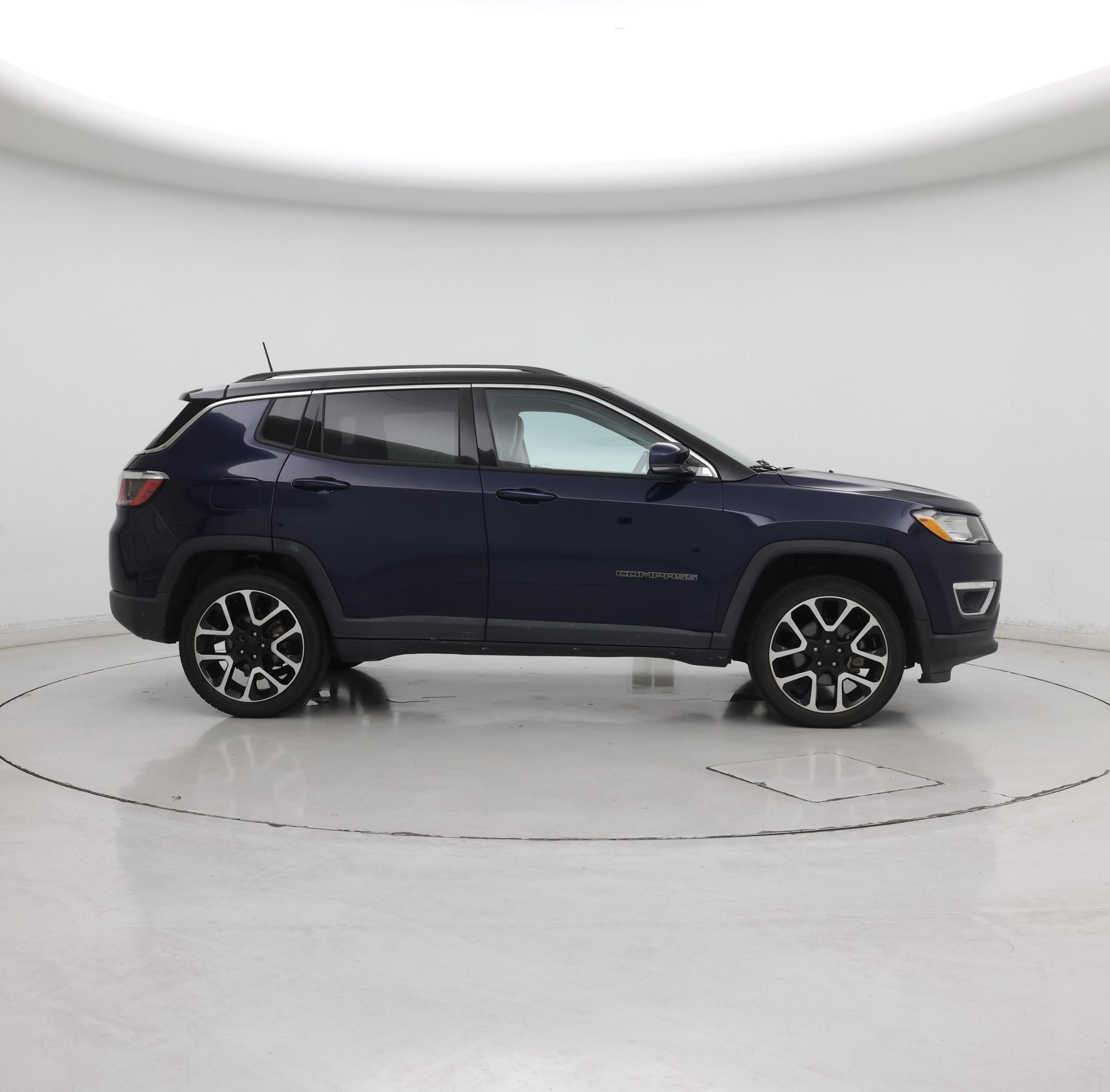 Thumbnail: 2018 Jeep Compass - 7