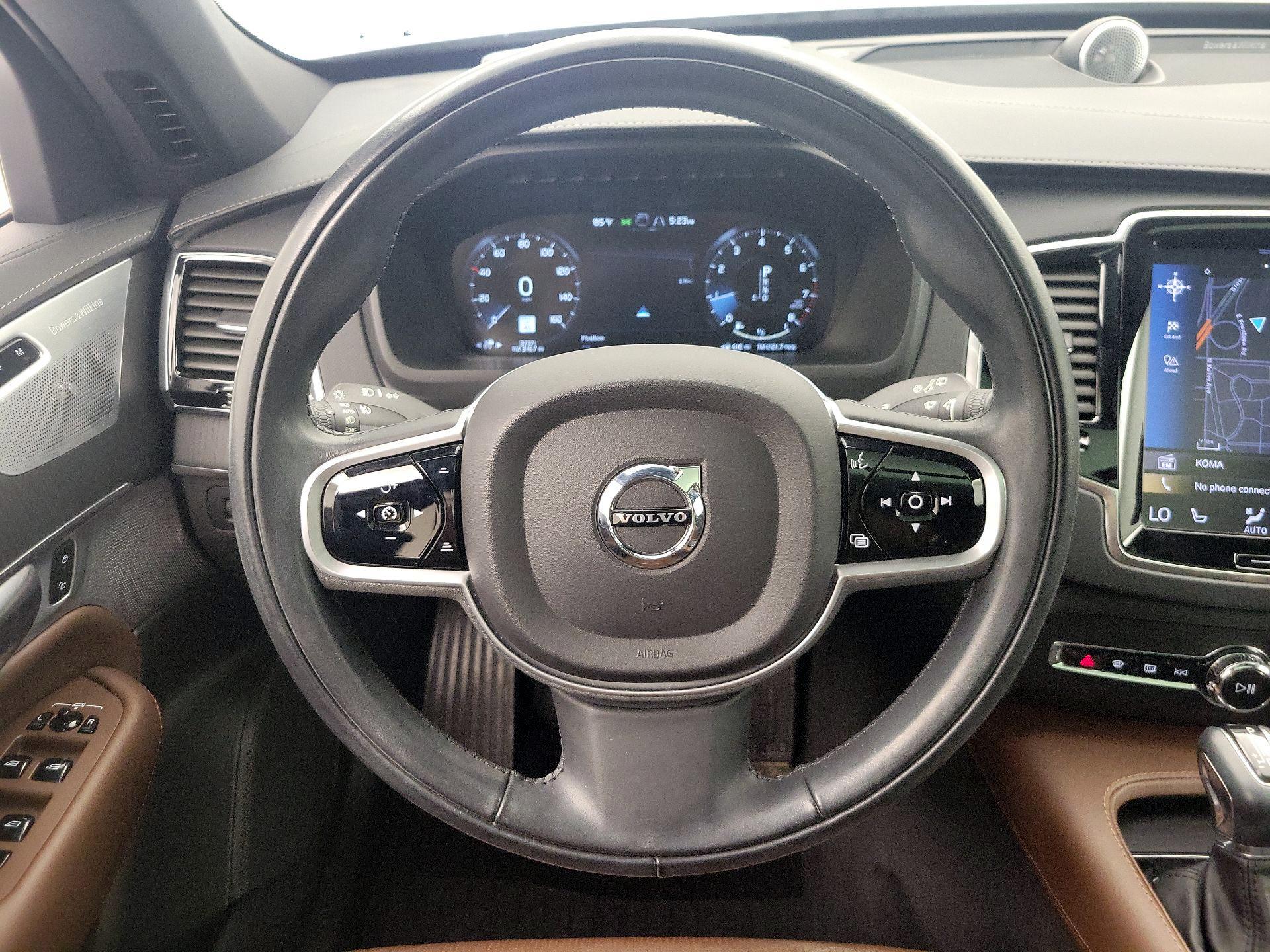 Thumbnail: 2021 Volvo XC90 - 10