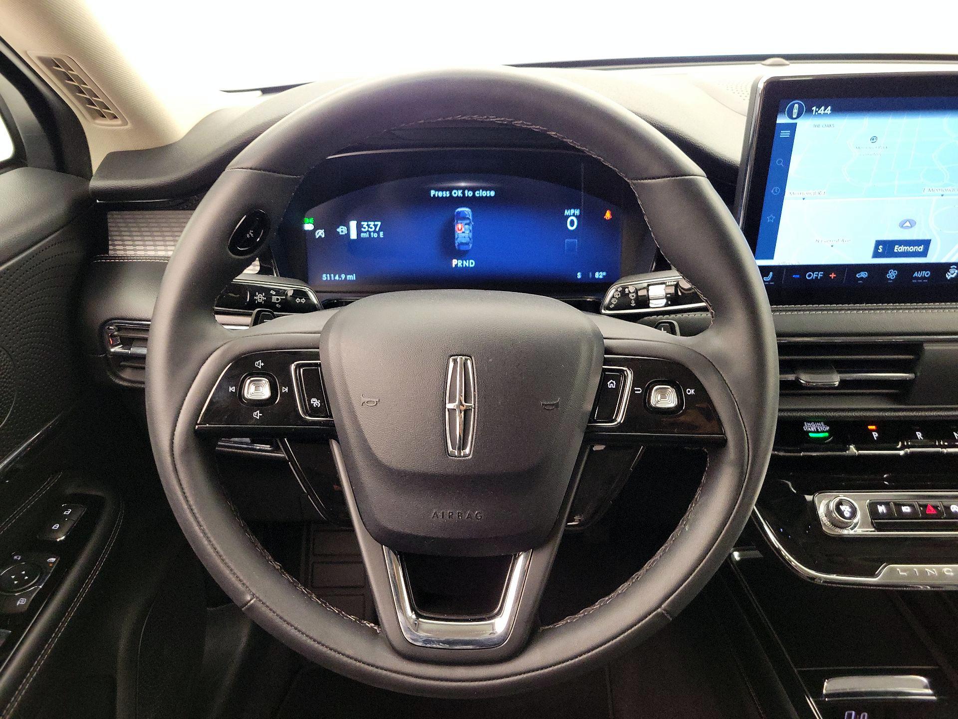 Thumbnail: 2024 Lincoln Corsair - 10