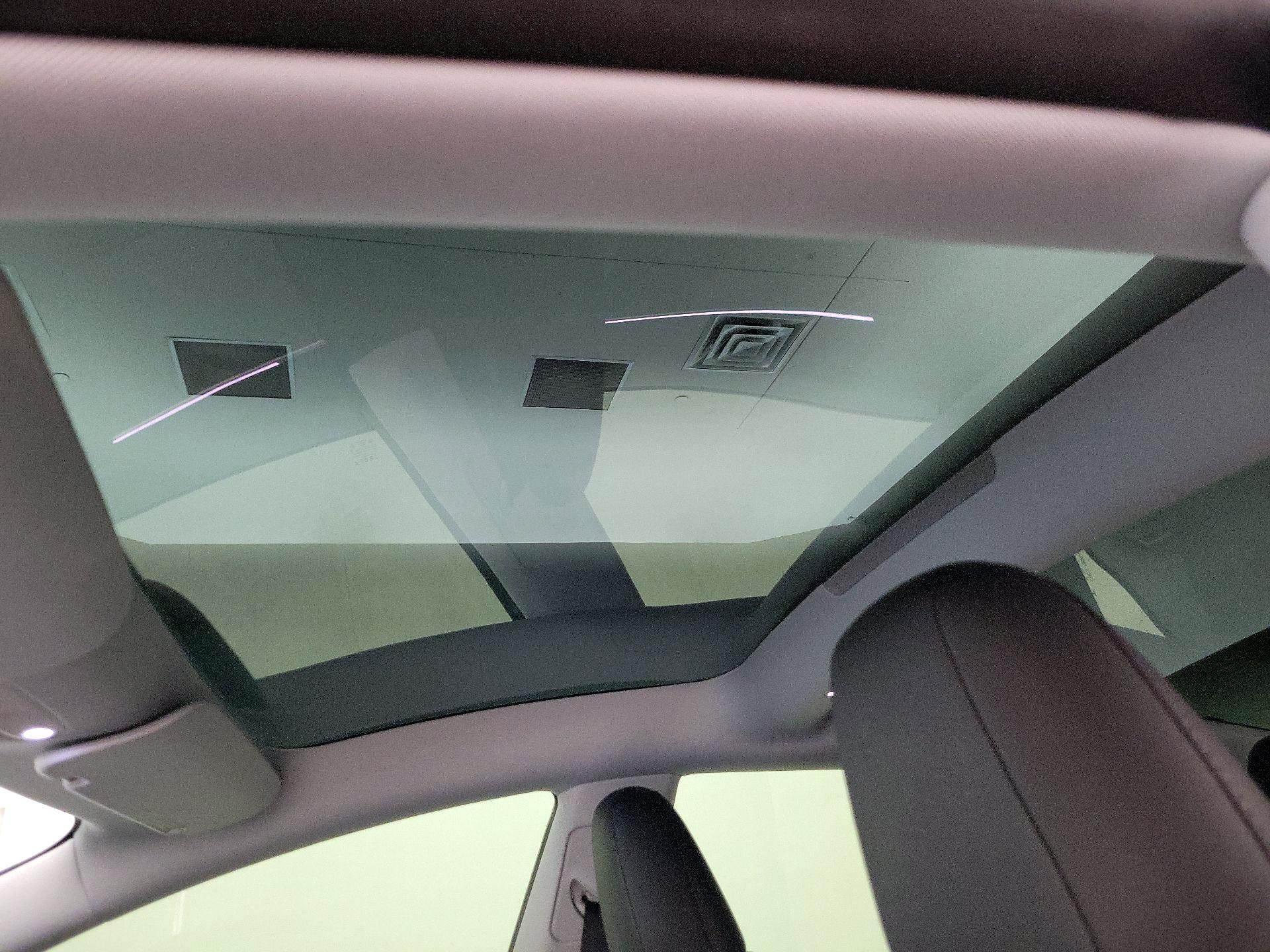 Thumbnail: 2024 Tesla Model 3 - 19