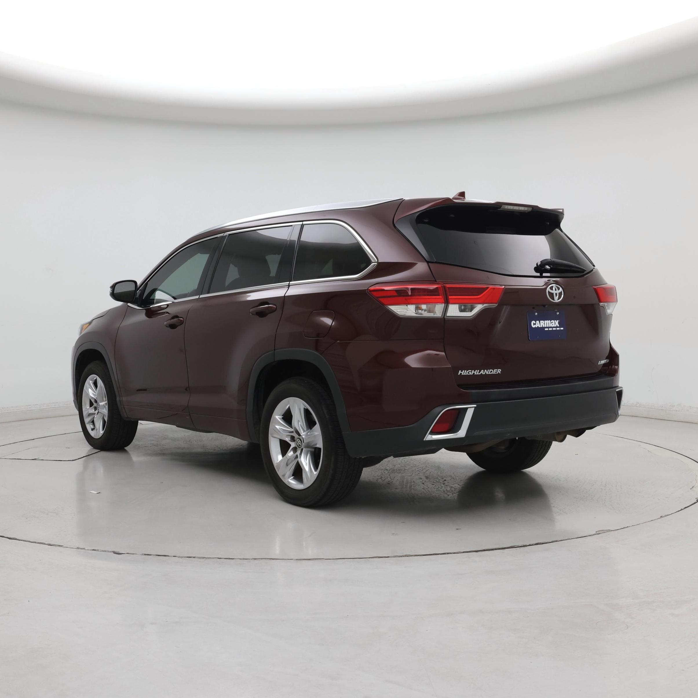 Thumbnail: 2019 Toyota Highlander - 2