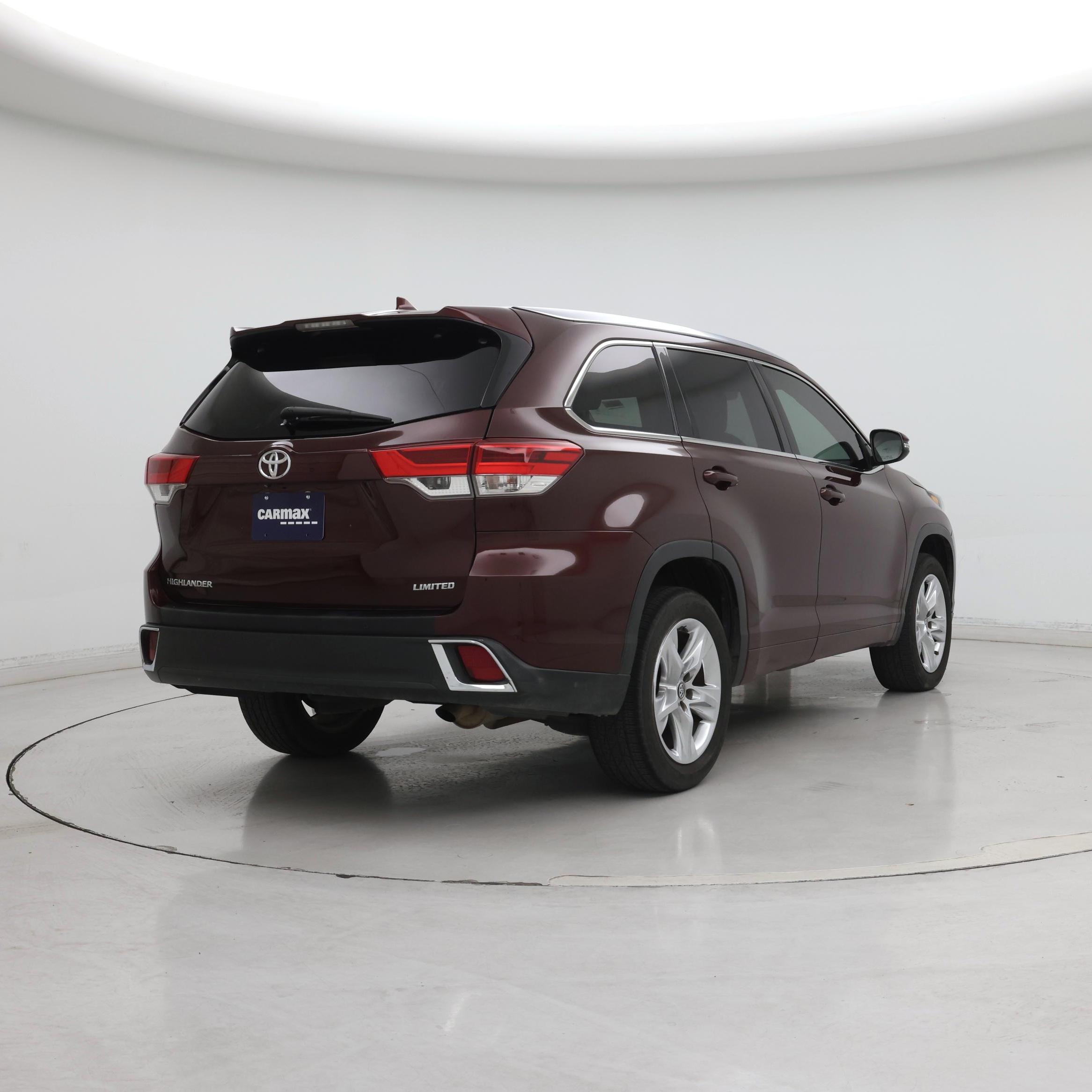Thumbnail: 2019 Toyota Highlander - 8