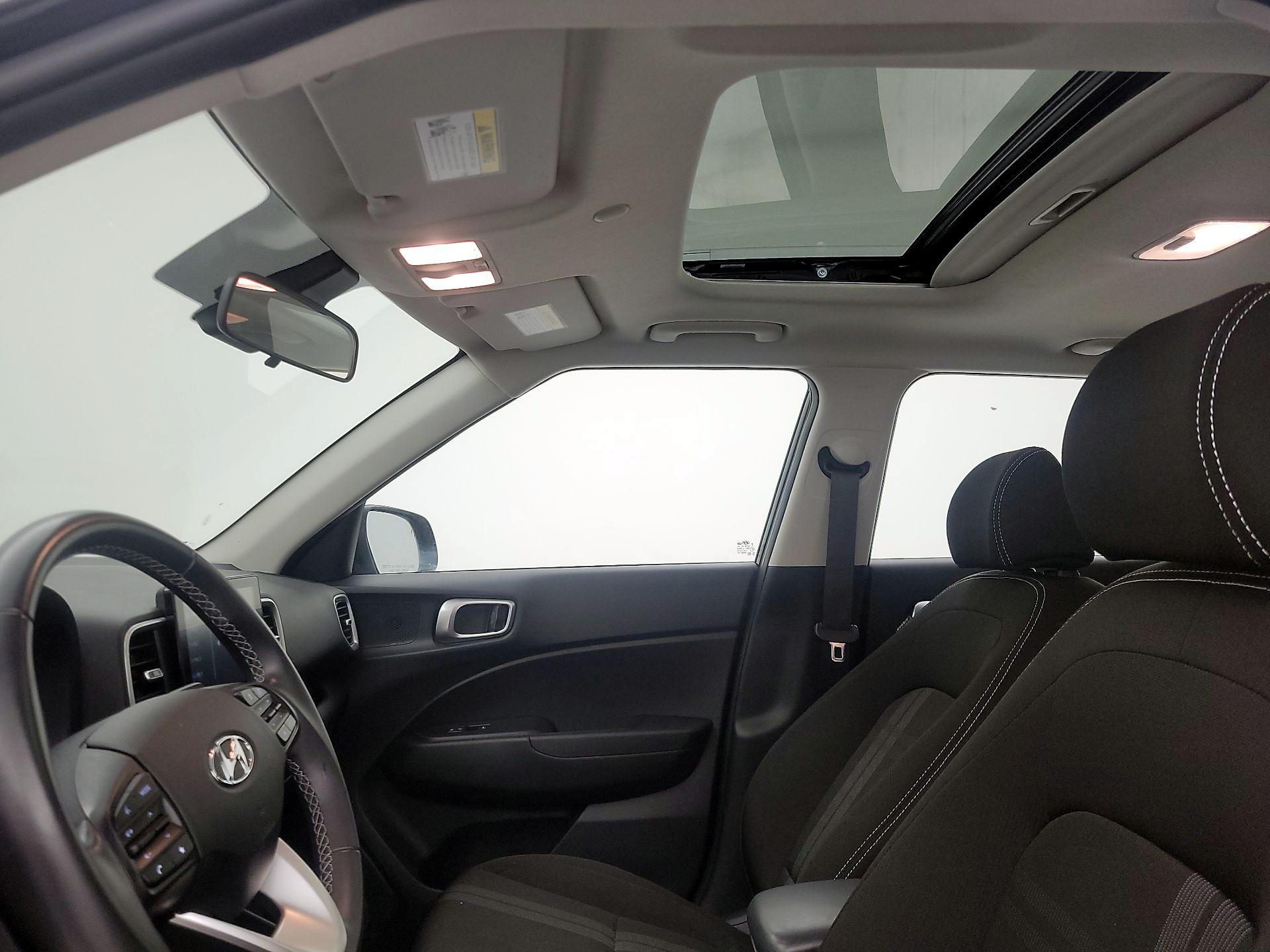 Thumbnail: 2025 Hyundai Venue - 19