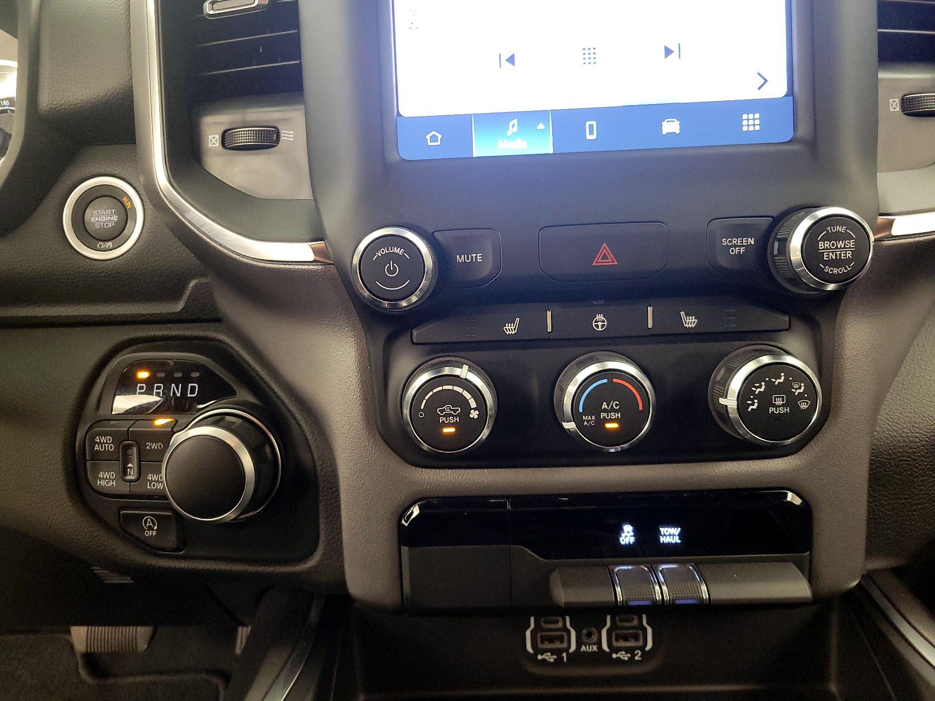Thumbnail: 2024 RAM 1500 - 16