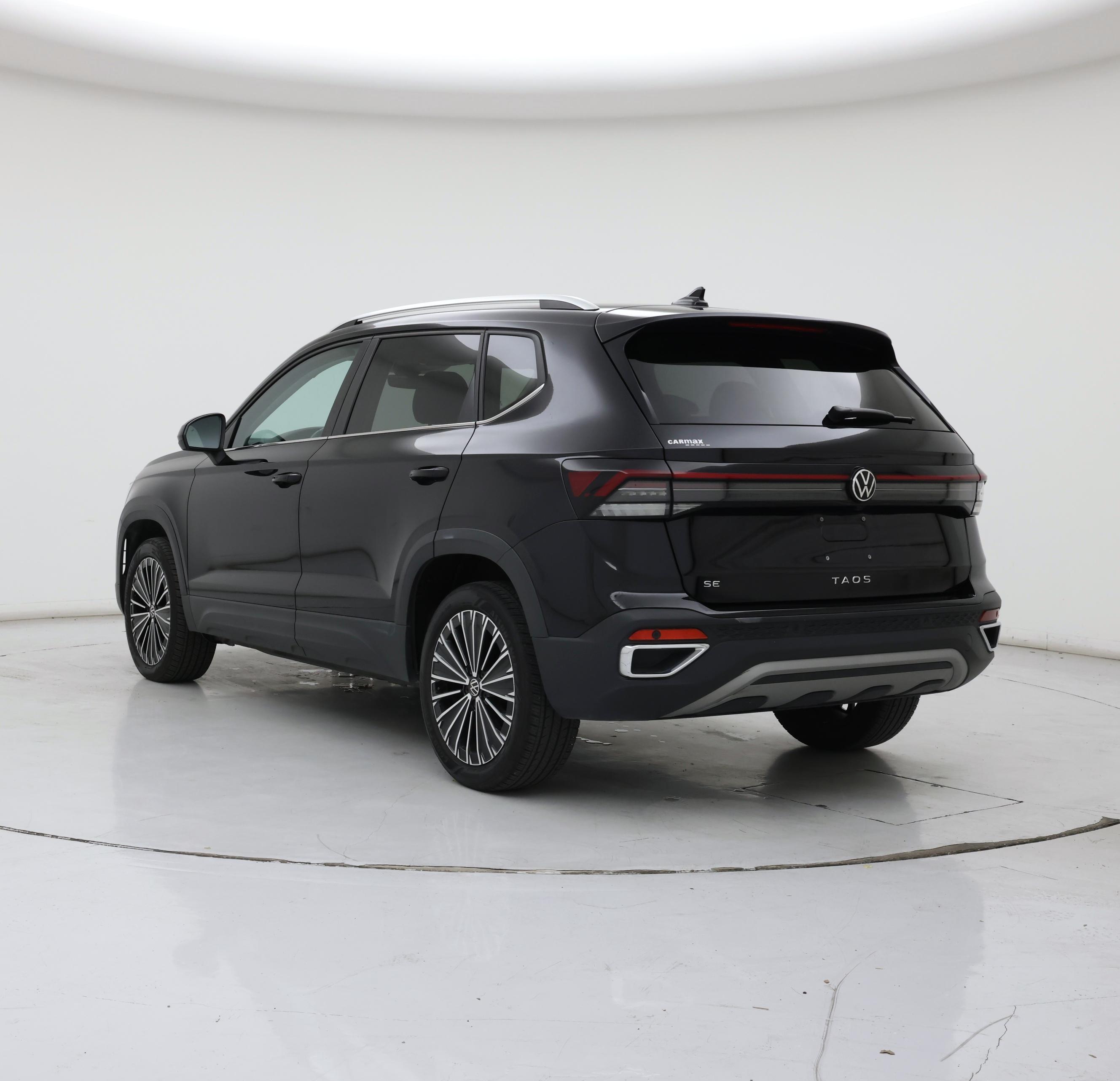 Thumbnail: 2025 Volkswagen Taos - 2