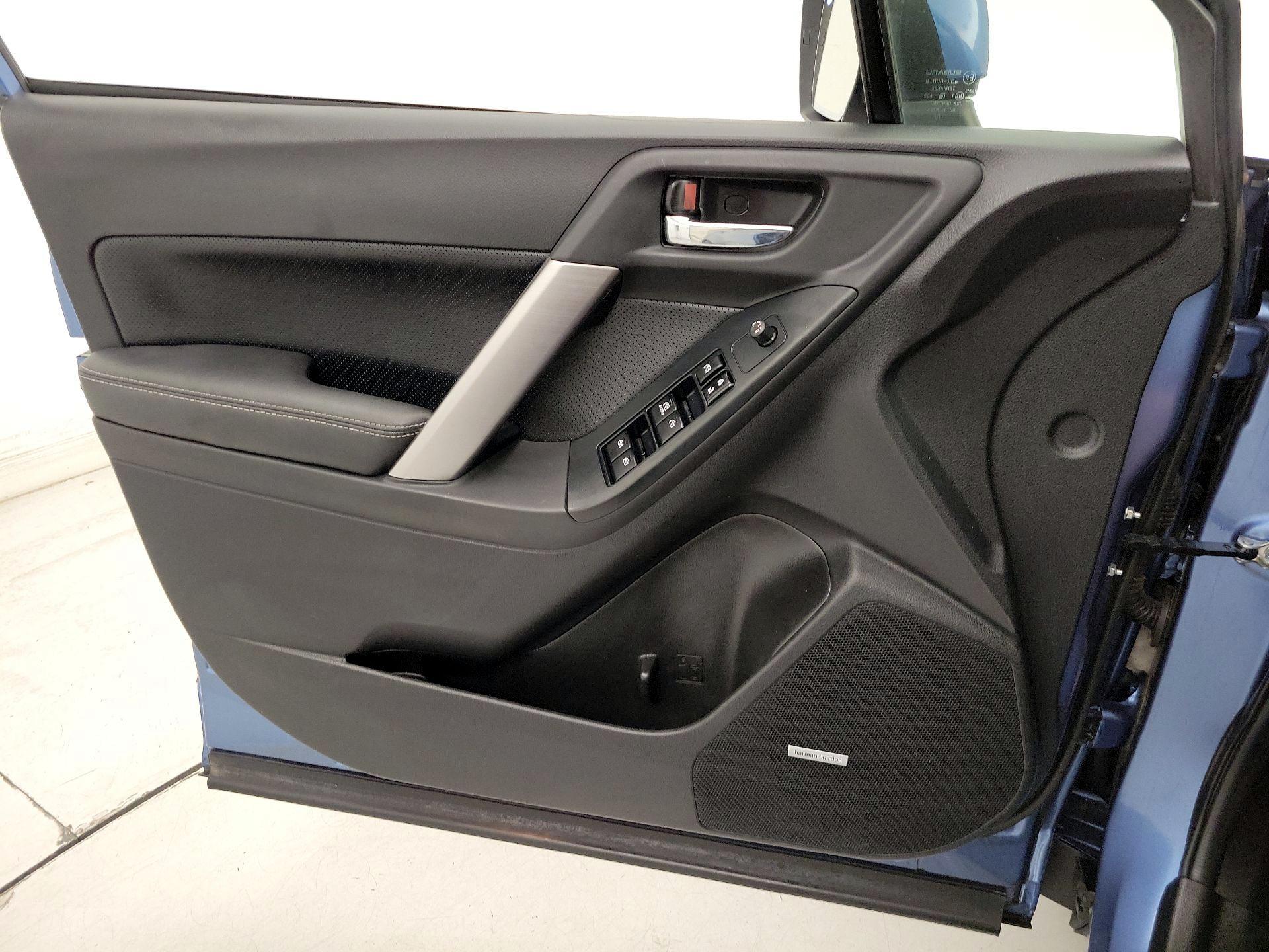 Thumbnail: 2015 Subaru Forester - 12