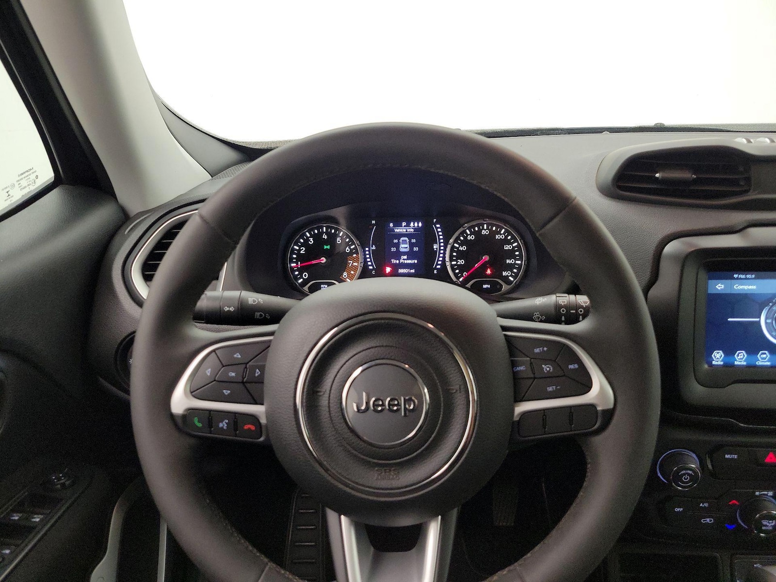 2019 Jeep Renegade Latitude - Photo 11