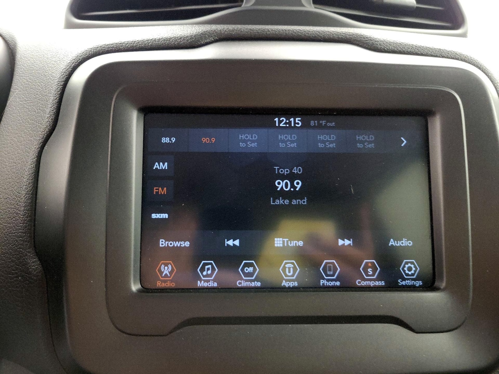 2019 Jeep Renegade Latitude - Photo 16