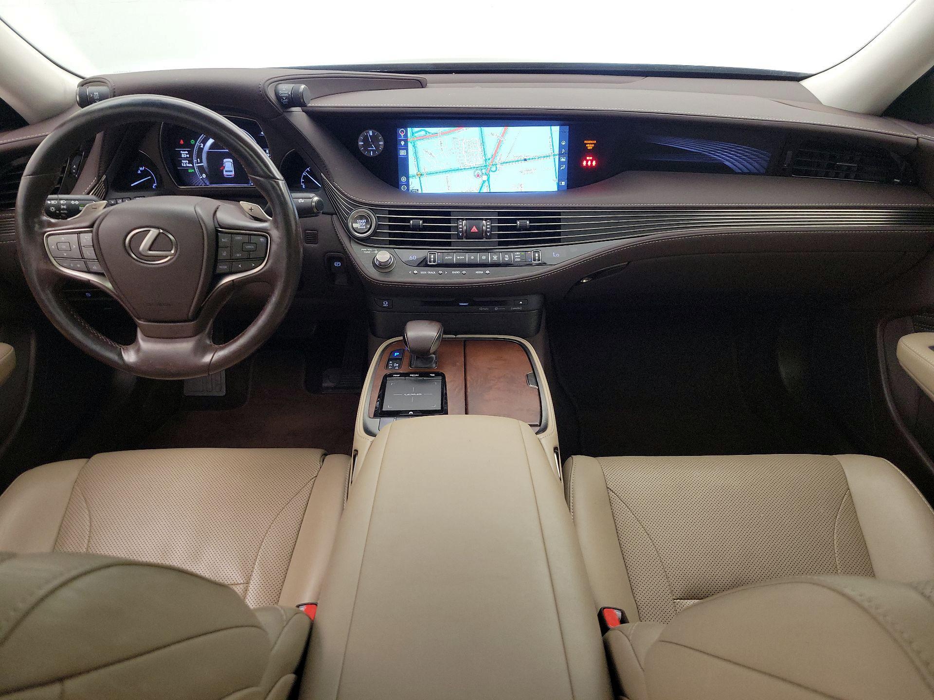 Thumbnail: 2019 Lexus LS - 9
