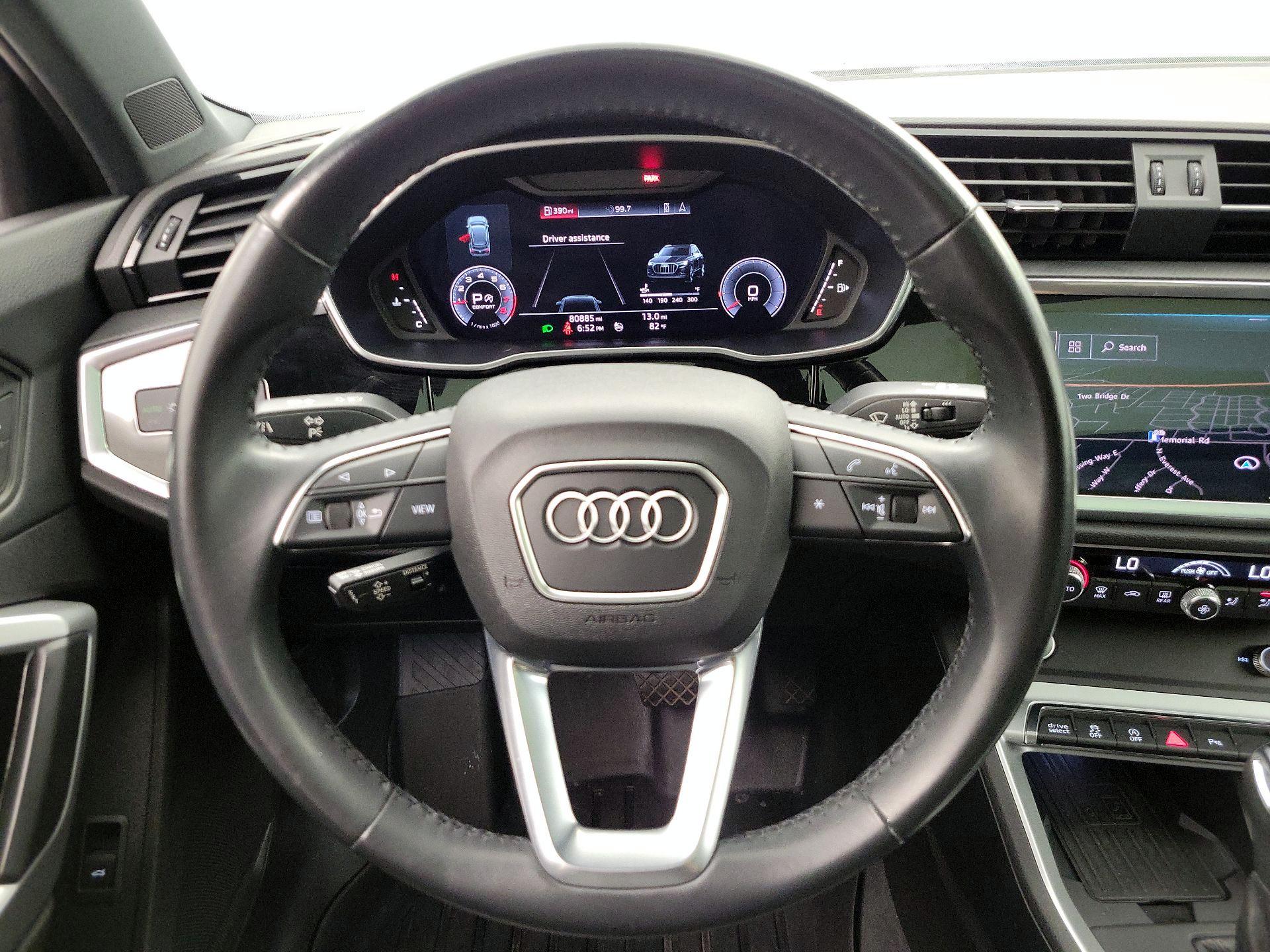 Thumbnail: 2020 Audi Q3 - 10