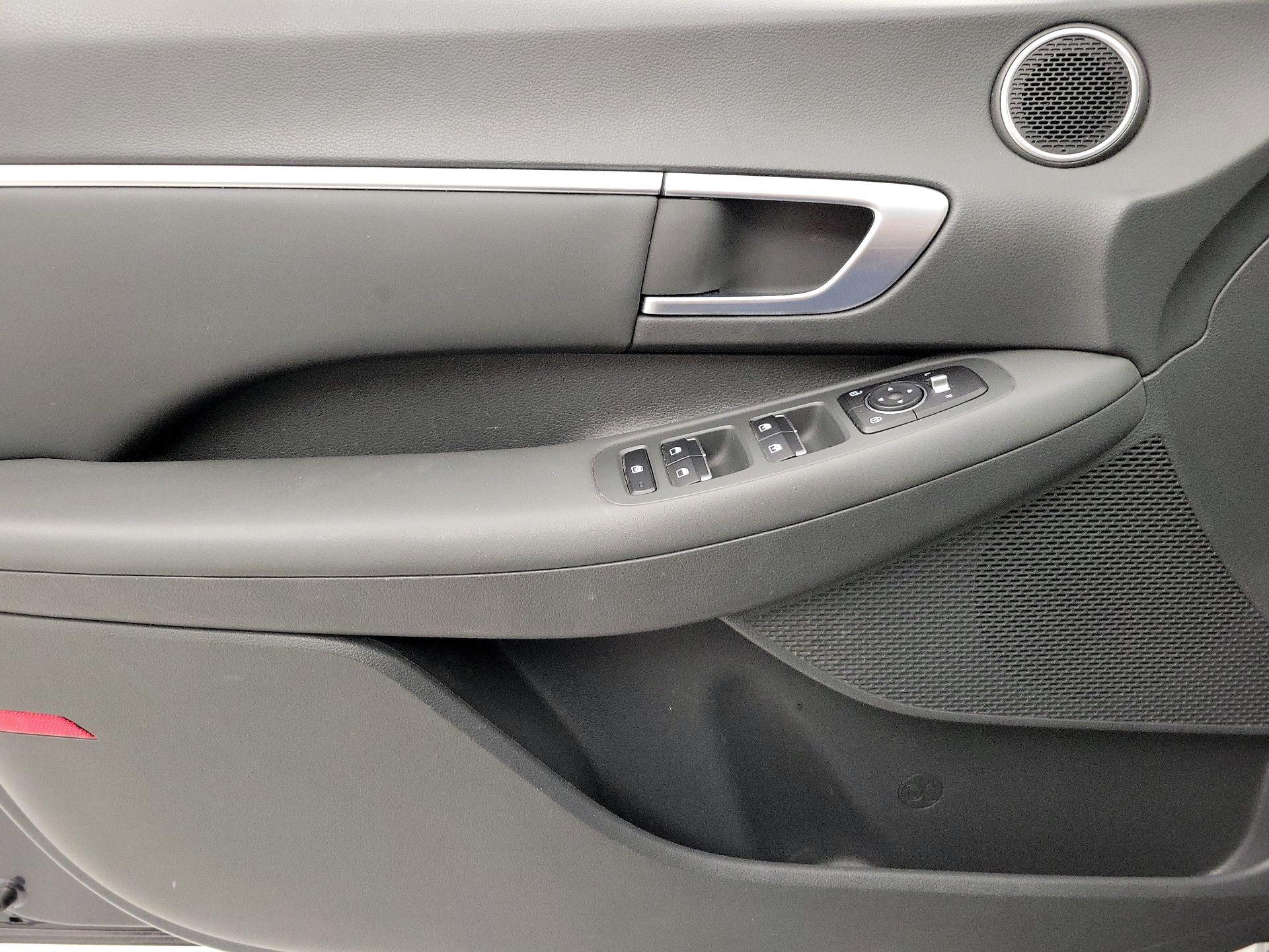 Thumbnail: 2020 Hyundai Sonata - 12