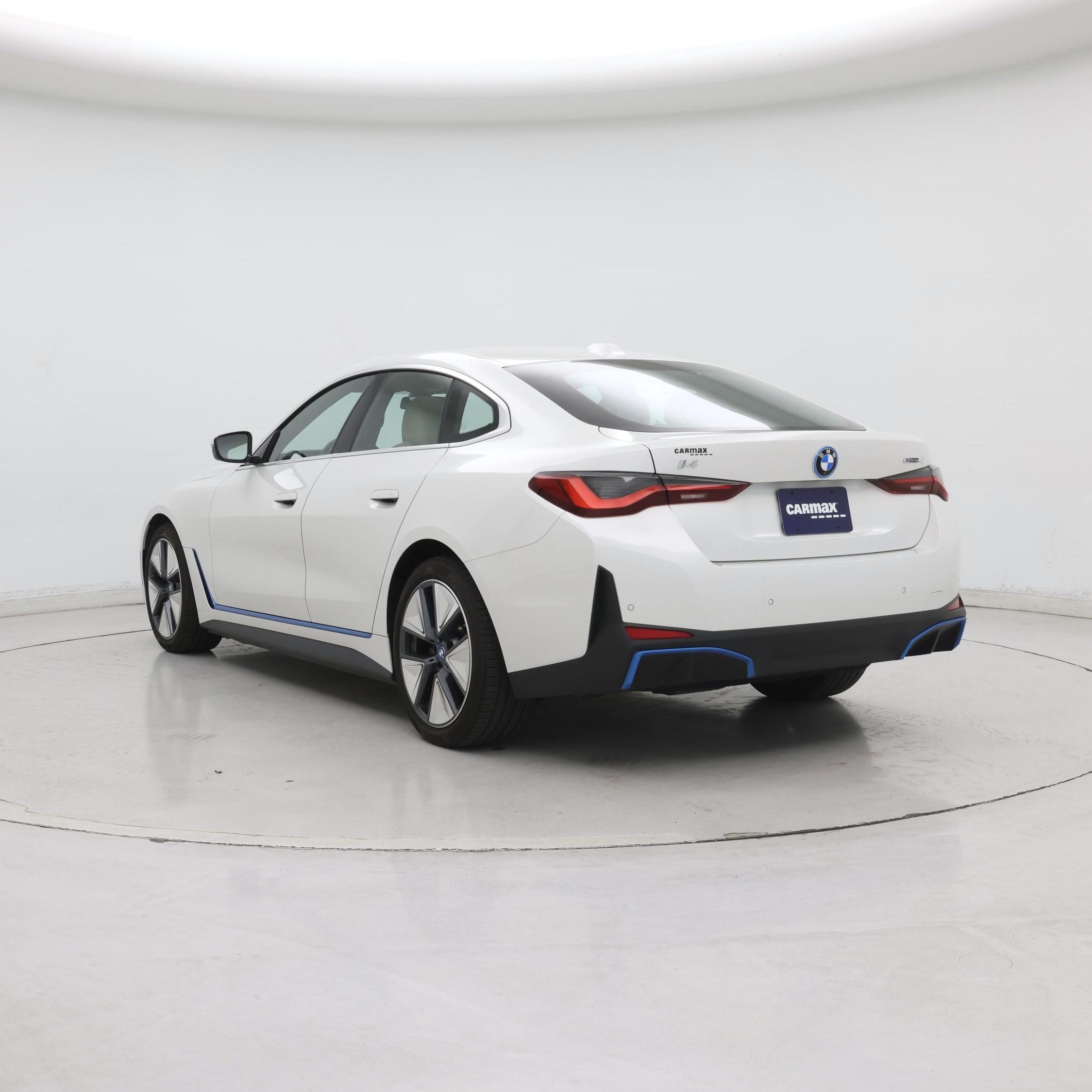 Thumbnail: 2023 BMW i4 - 2