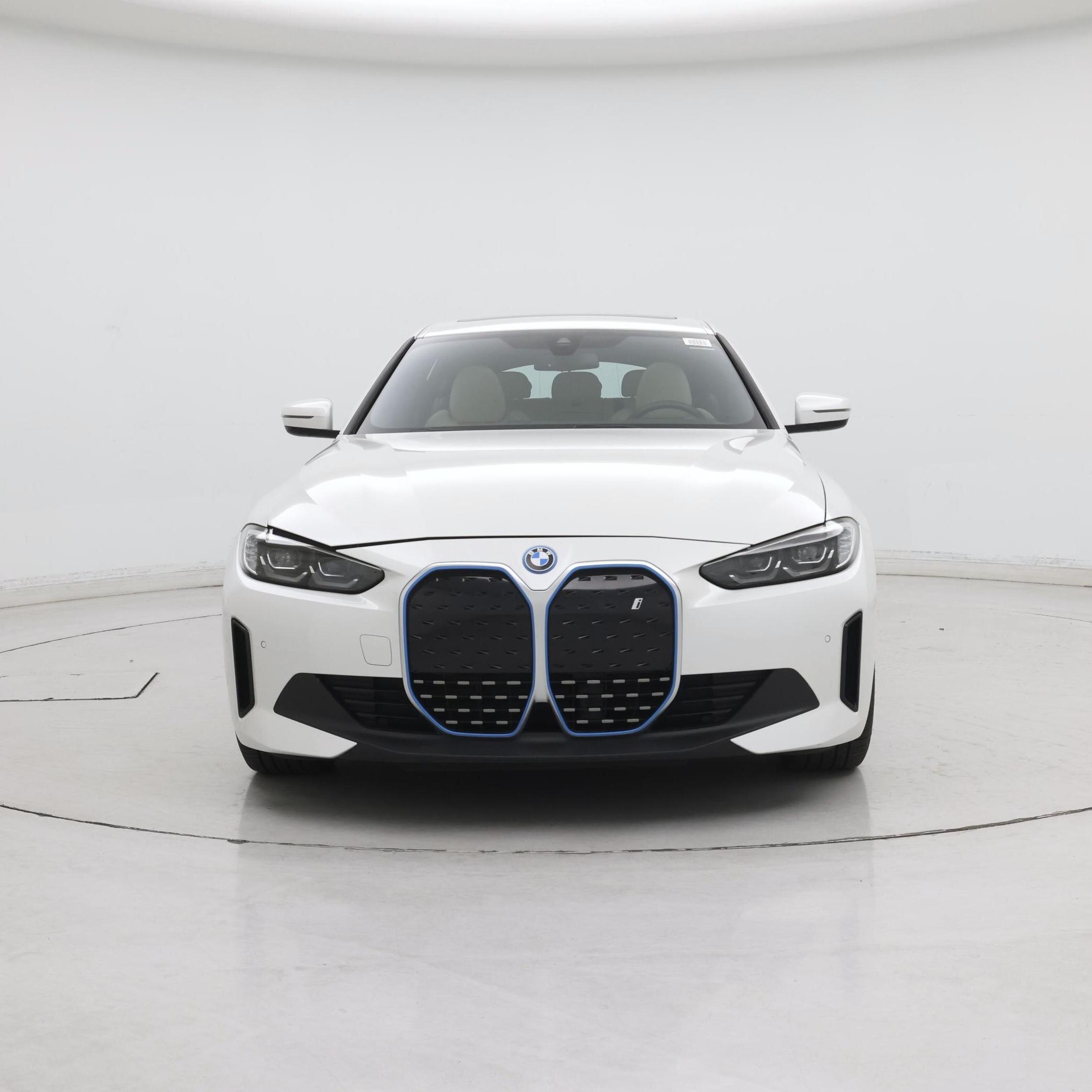 Thumbnail: 2023 BMW i4 - 5