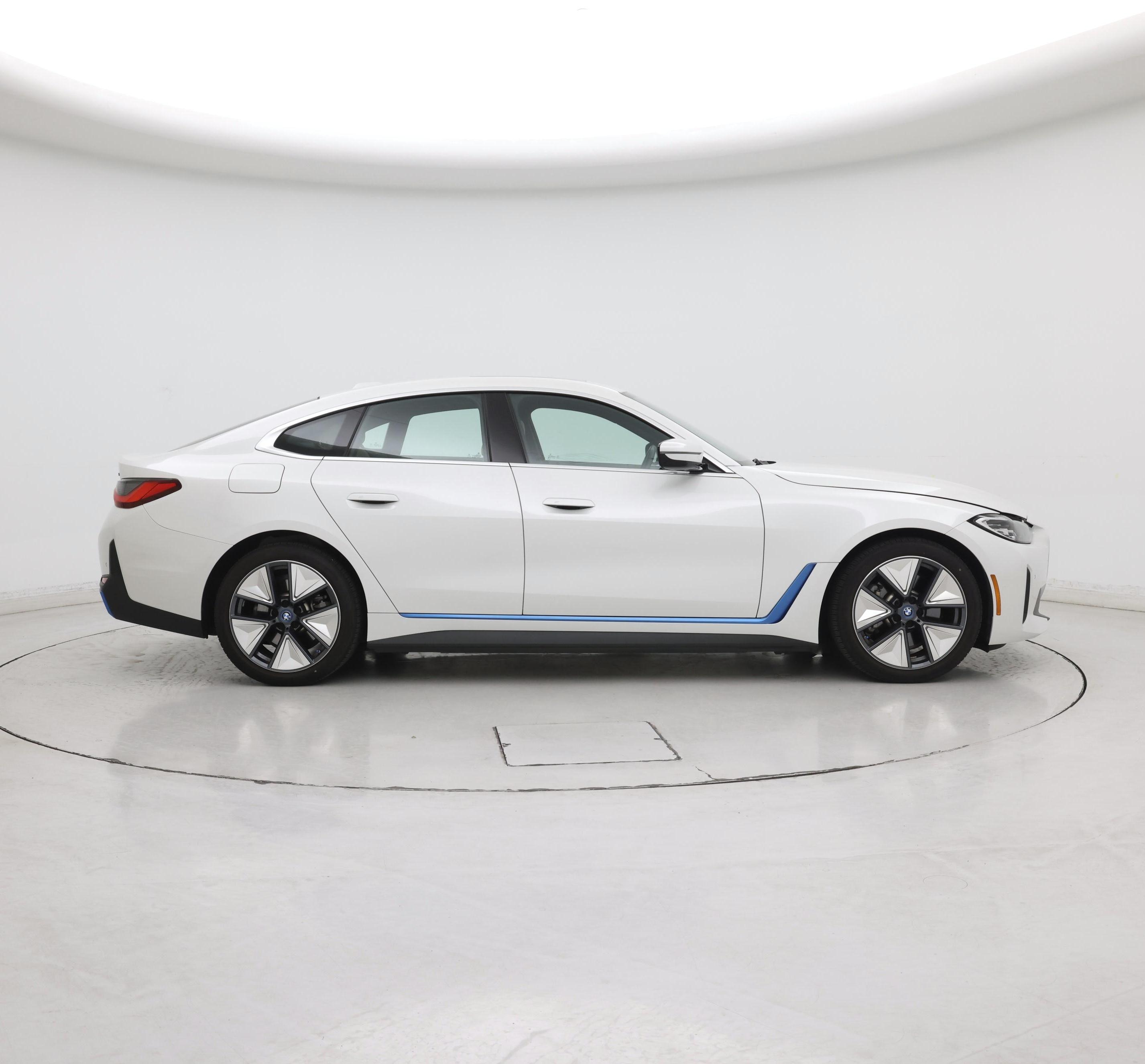 Thumbnail: 2023 BMW i4 - 7
