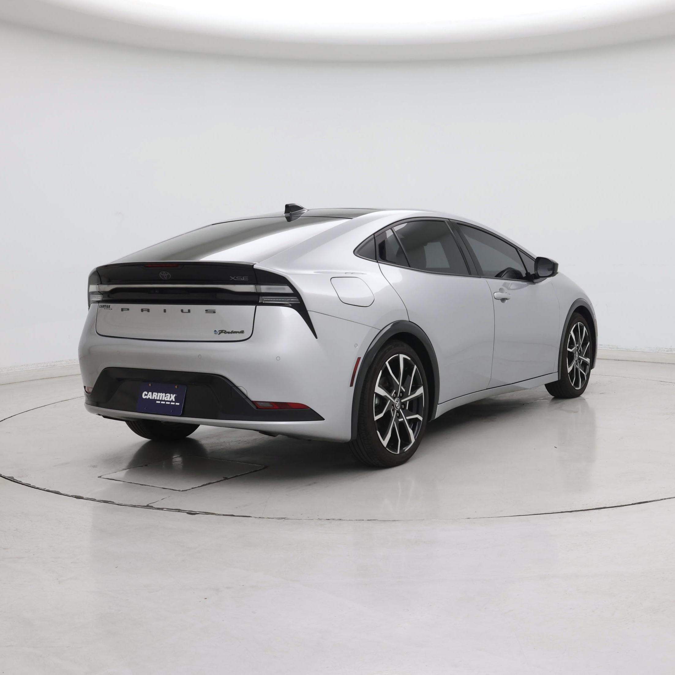 Thumbnail: 2024 Toyota Prius Prime - 8