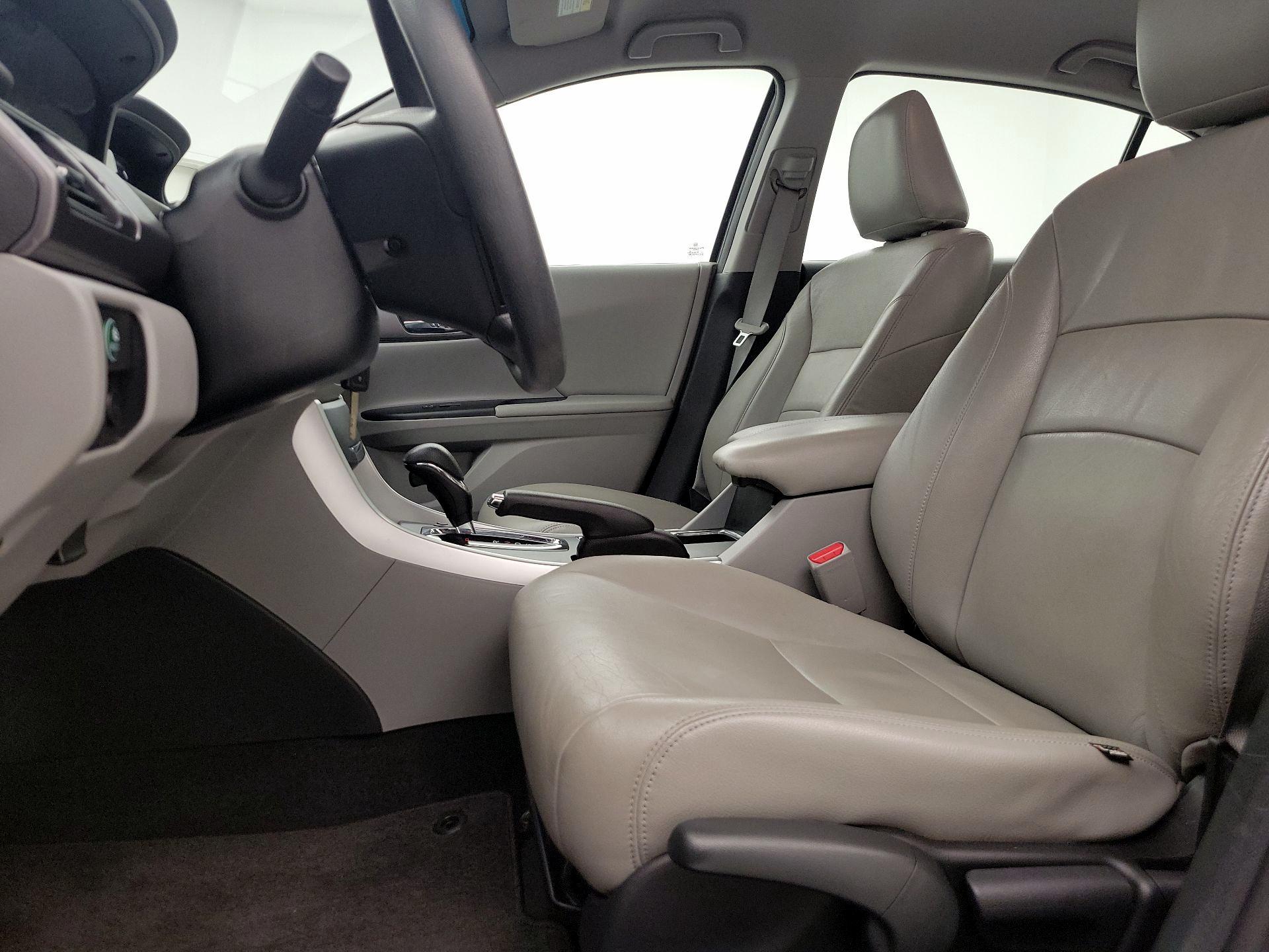 Thumbnail: 2015 Honda Accord - 11
