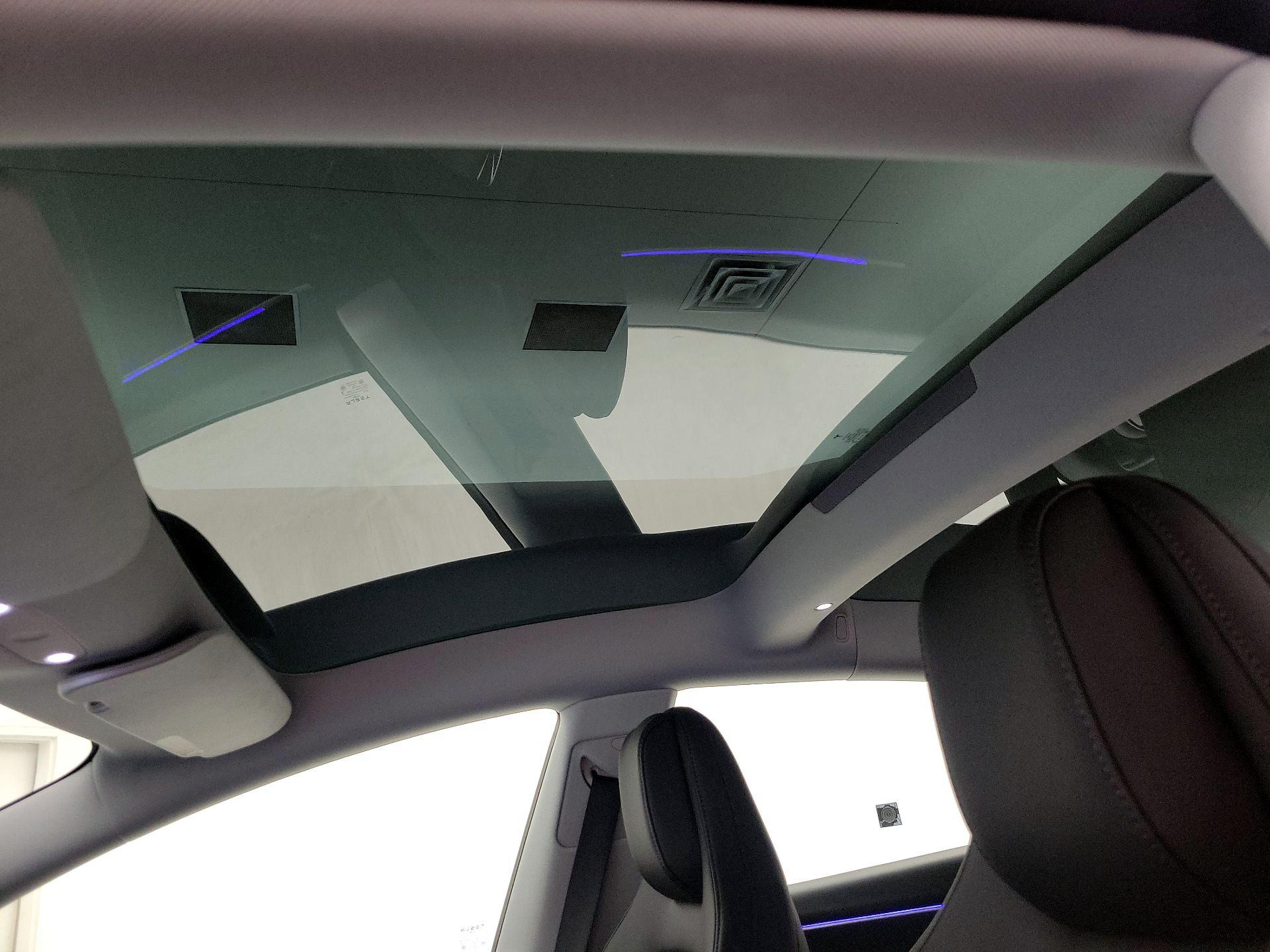 Thumbnail: 2024 Tesla Model 3 - 19