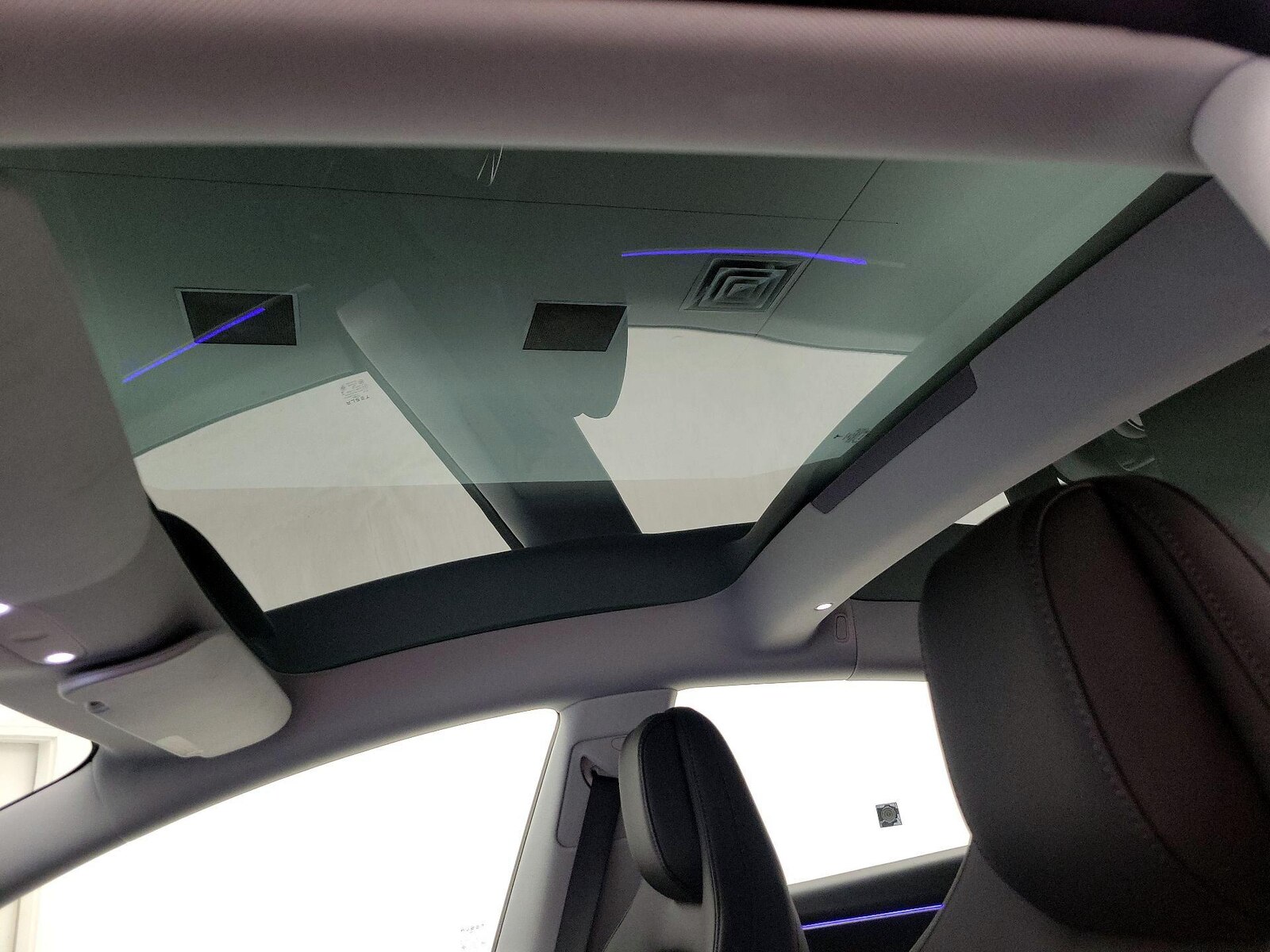 Skylight(s) & Overhead Airbags