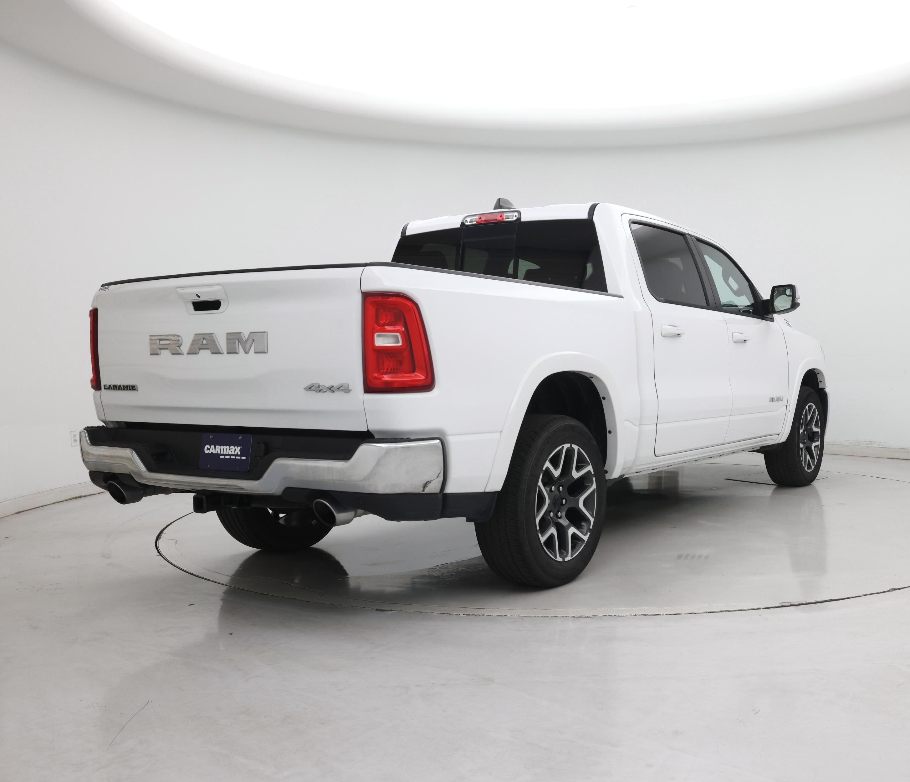 Thumbnail: 2025 RAM 1500 - 8