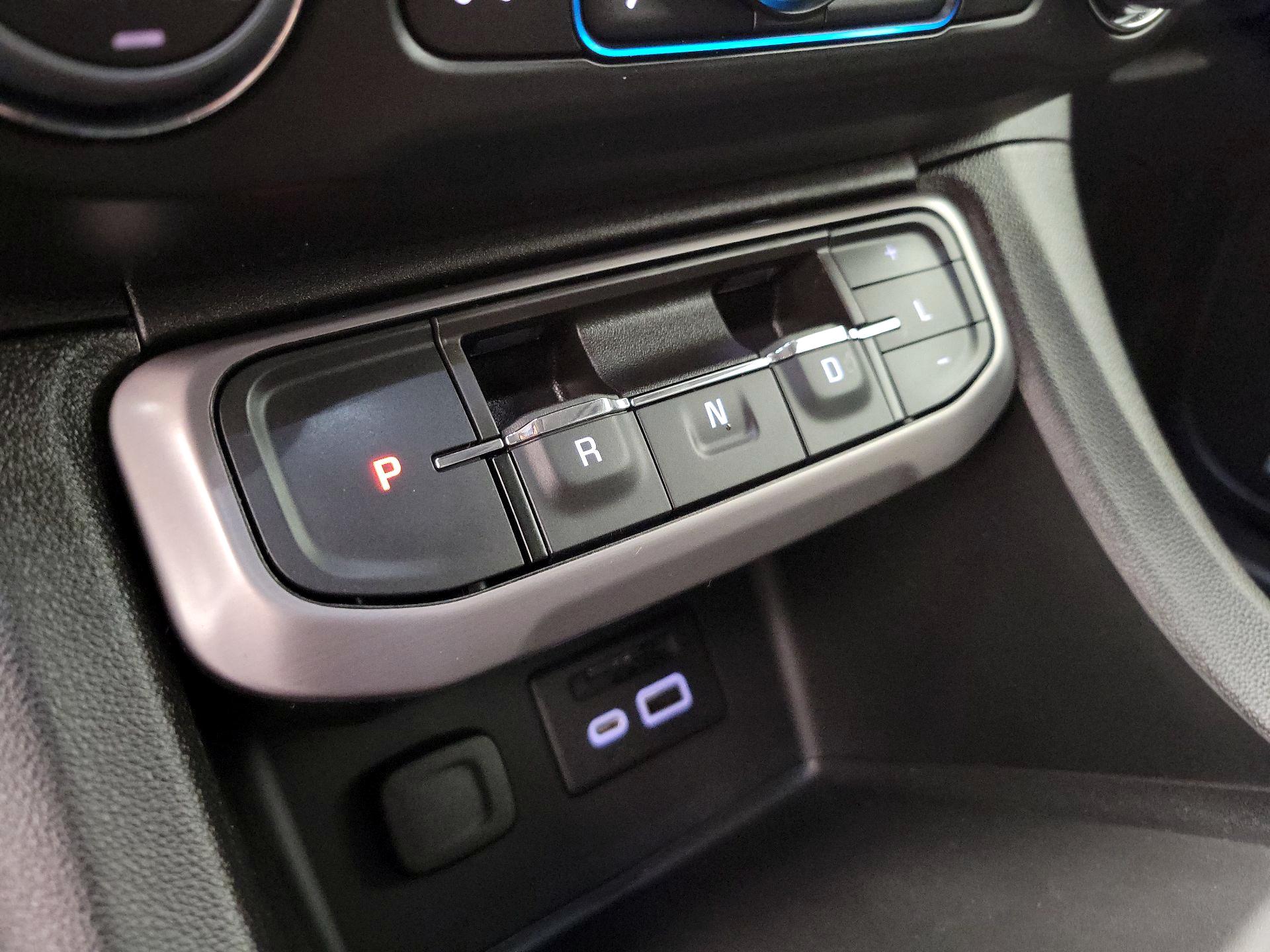 Thumbnail: 2023 GMC Acadia - 18