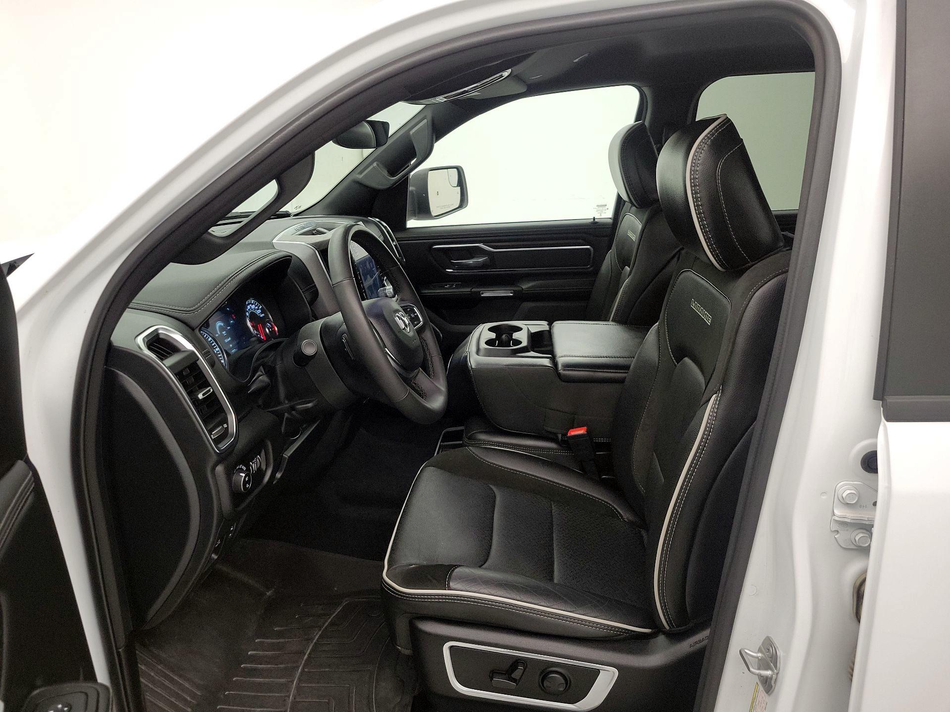 Thumbnail: 2025 RAM 1500 - 11
