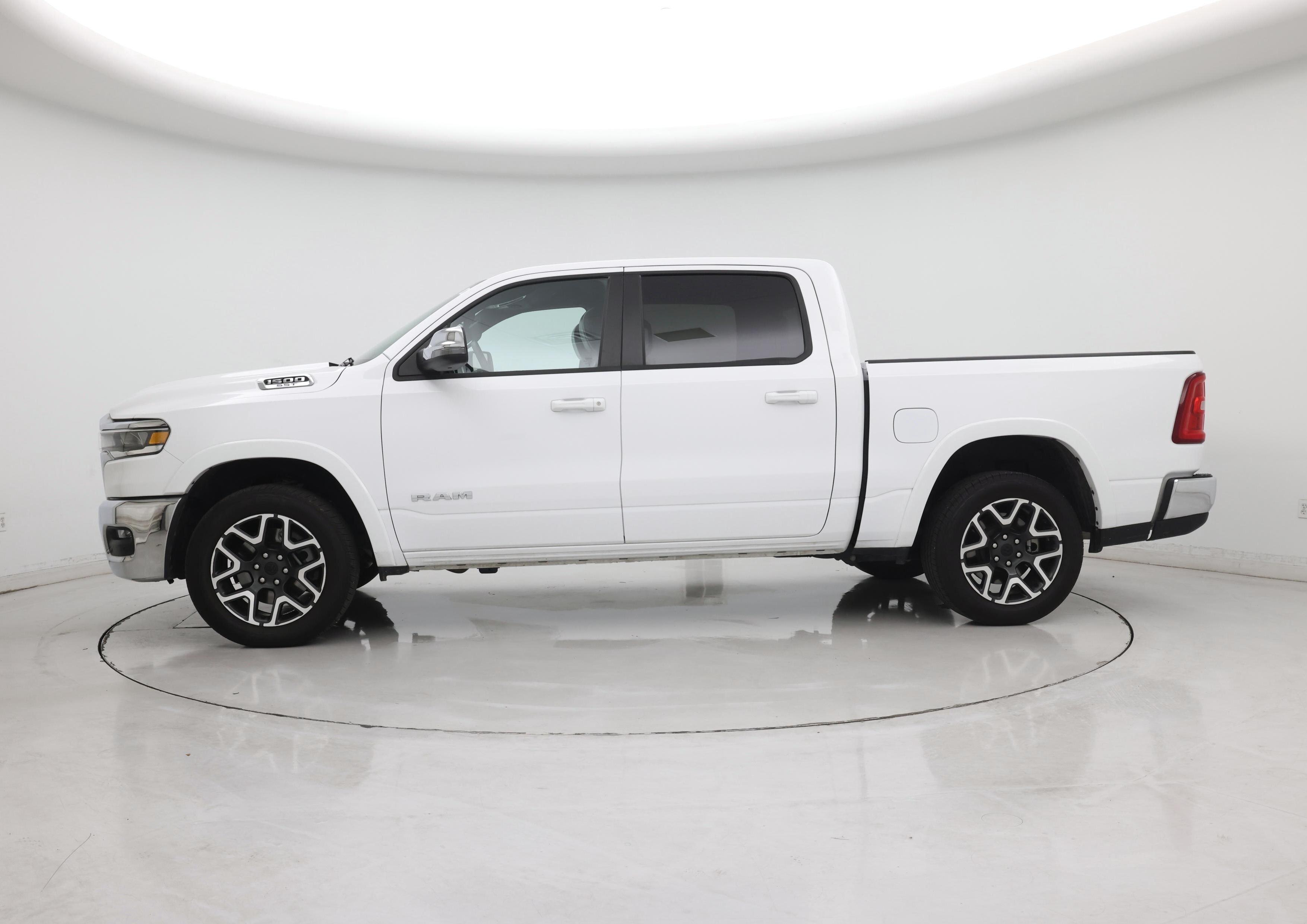 Thumbnail: 2025 RAM 1500 - 3