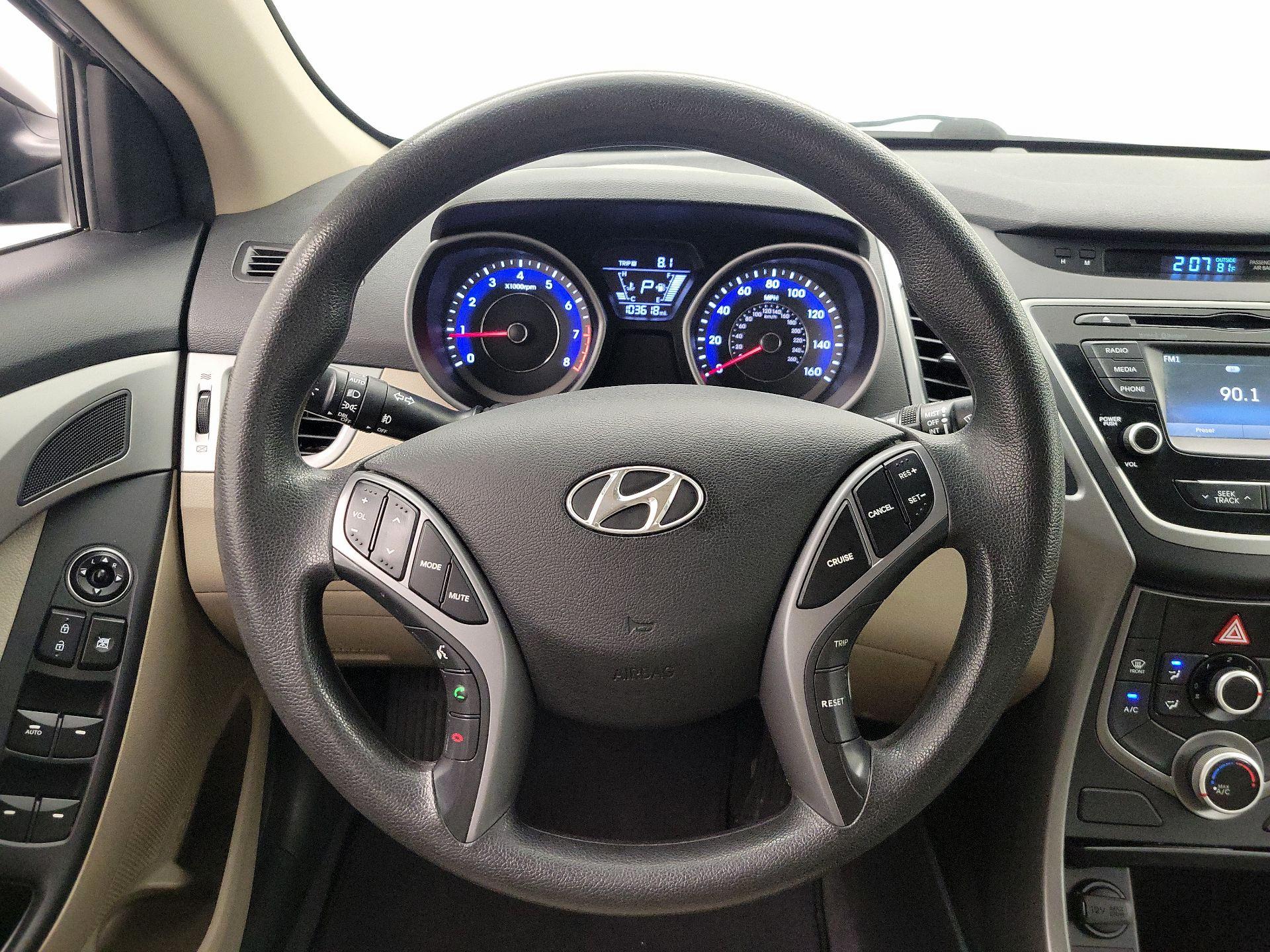 Thumbnail: 2016 Hyundai Elantra - 10