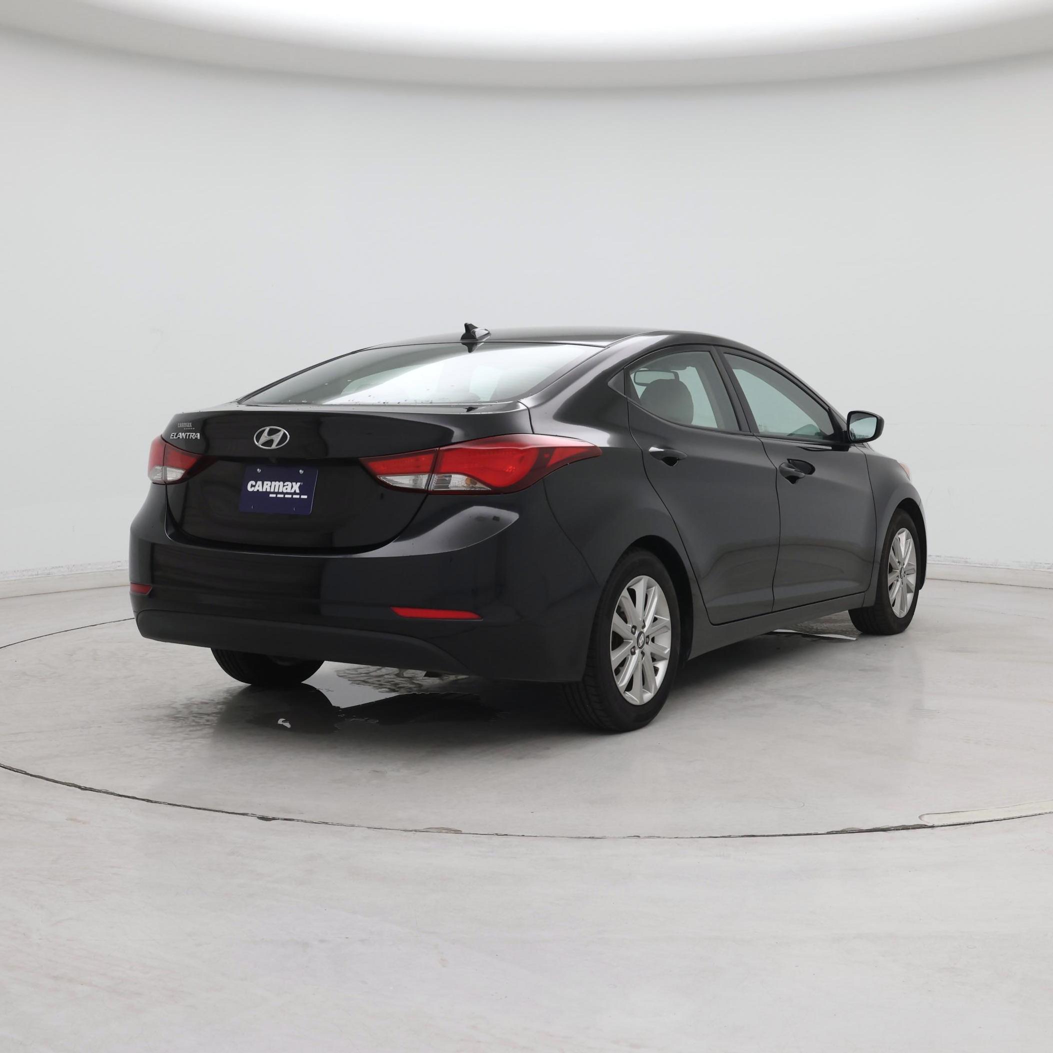 Thumbnail: 2016 Hyundai Elantra - 8
