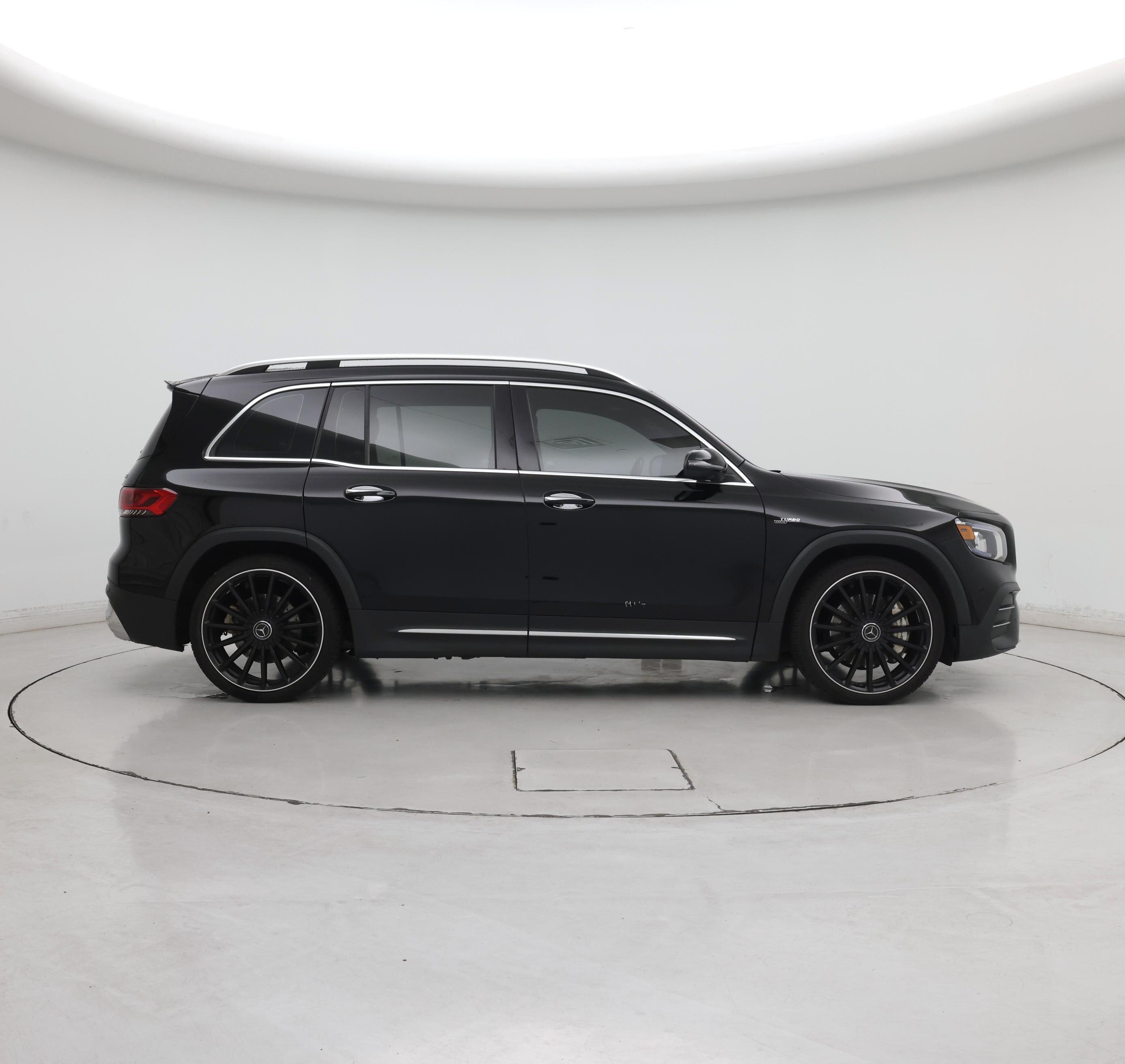 Thumbnail: 2023 Mercedes-Benz GLB - 7