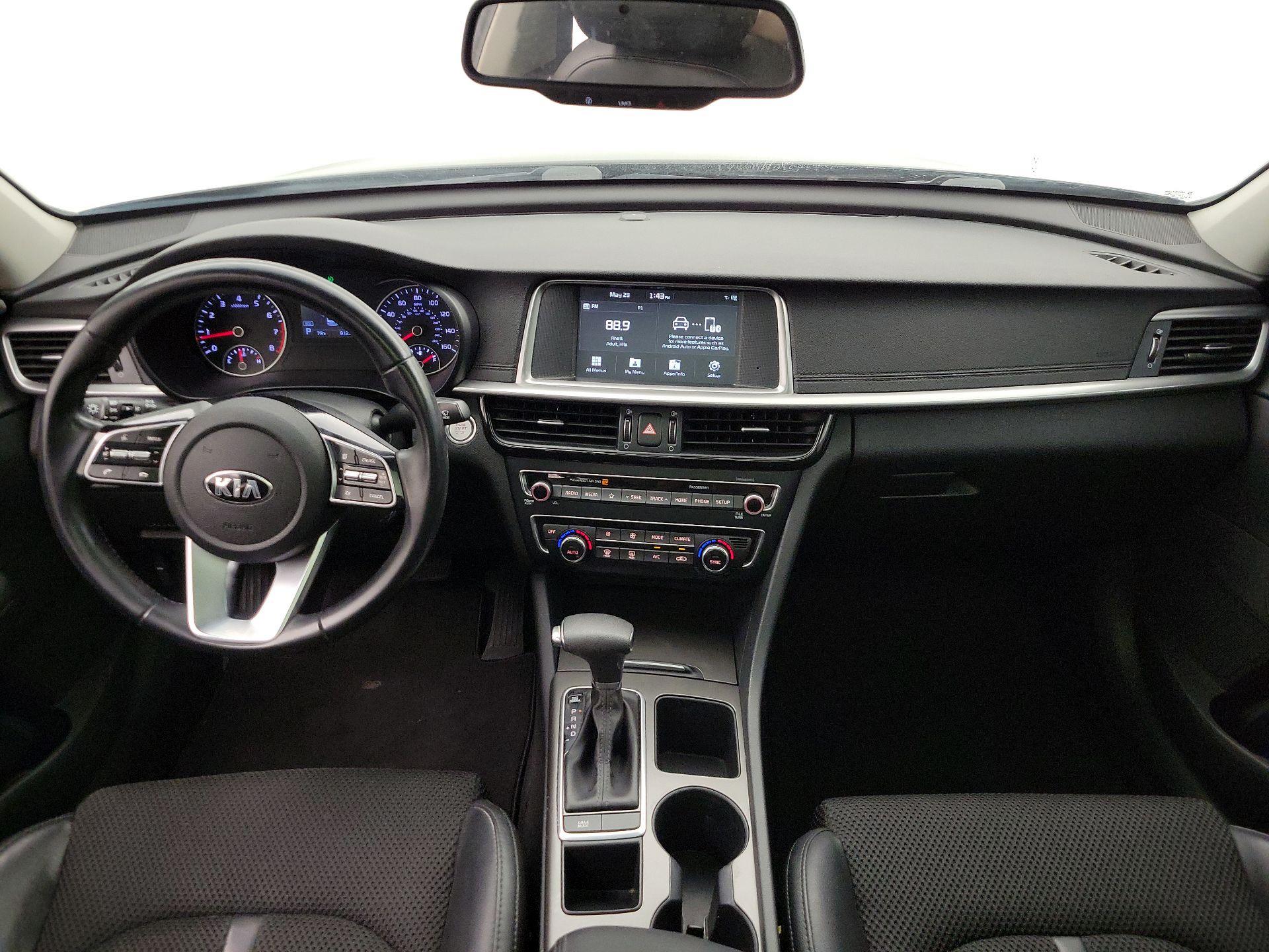 Thumbnail: 2019 Kia Optima - 9