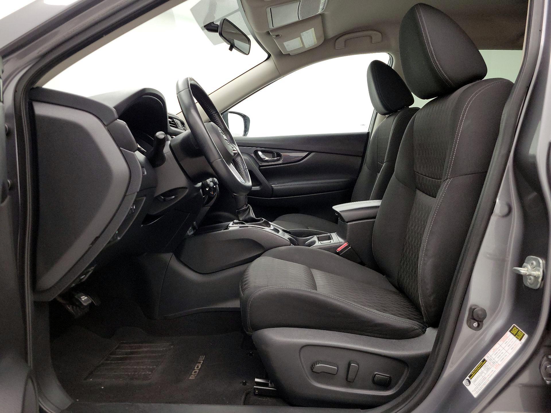 Thumbnail: 2018 Nissan Rogue - 11