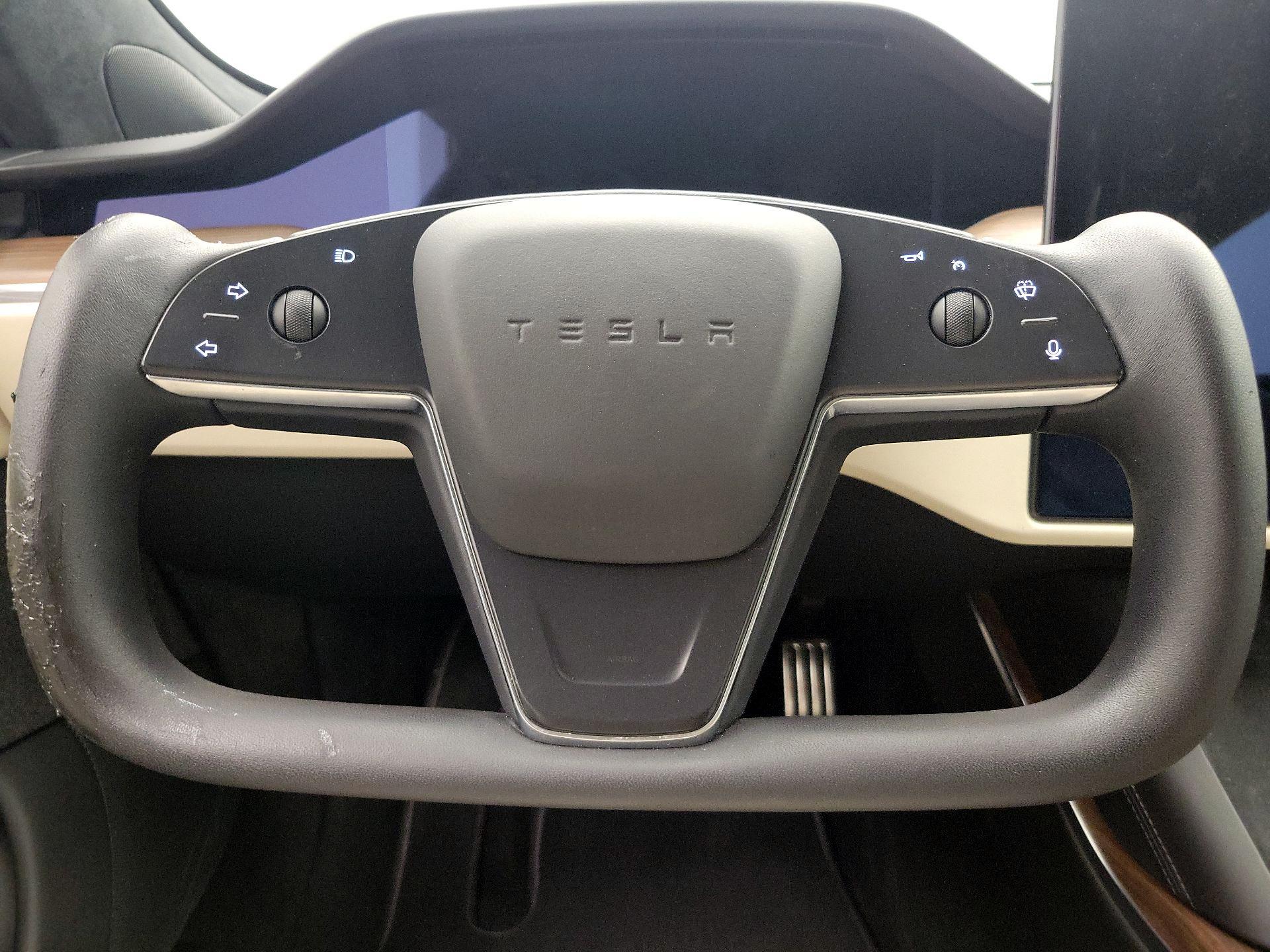 Thumbnail: 2021 Tesla Model S - 10