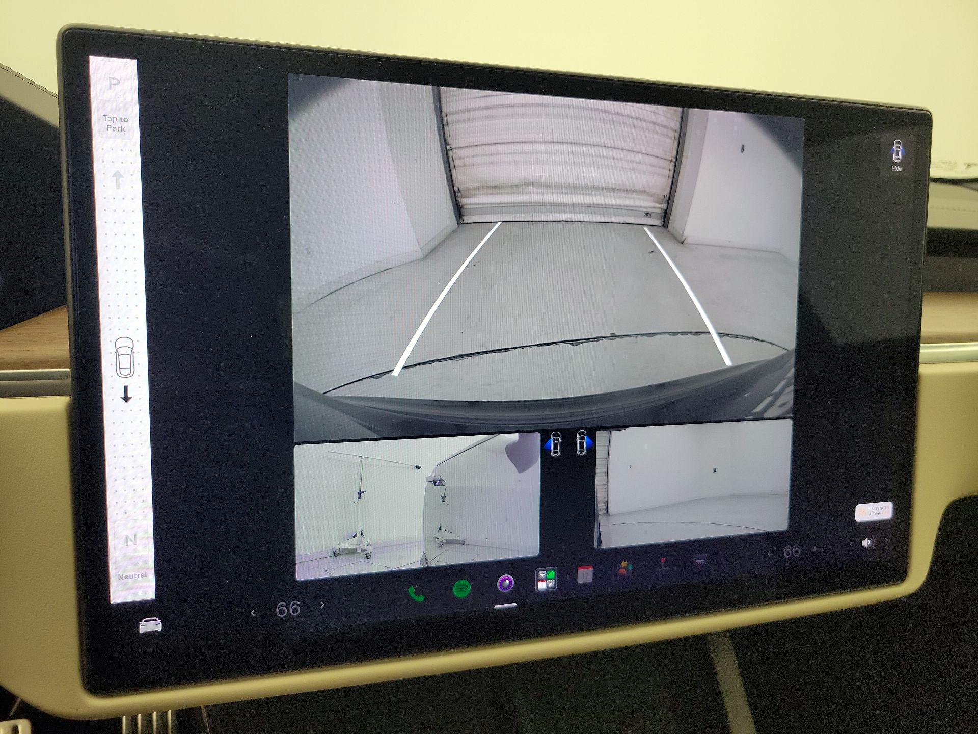 Thumbnail: 2021 Tesla Model S - 14