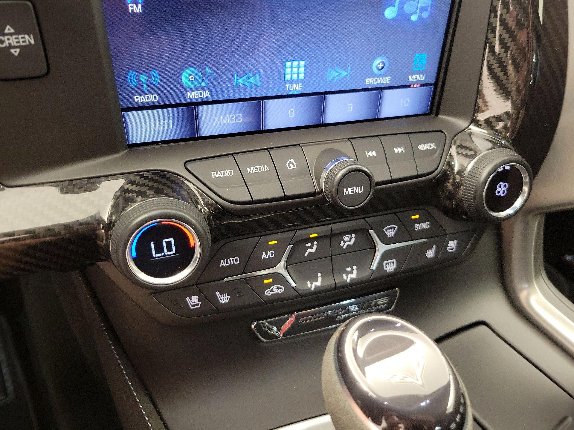 Thumbnail: 2017 Chevrolet Corvette - 17